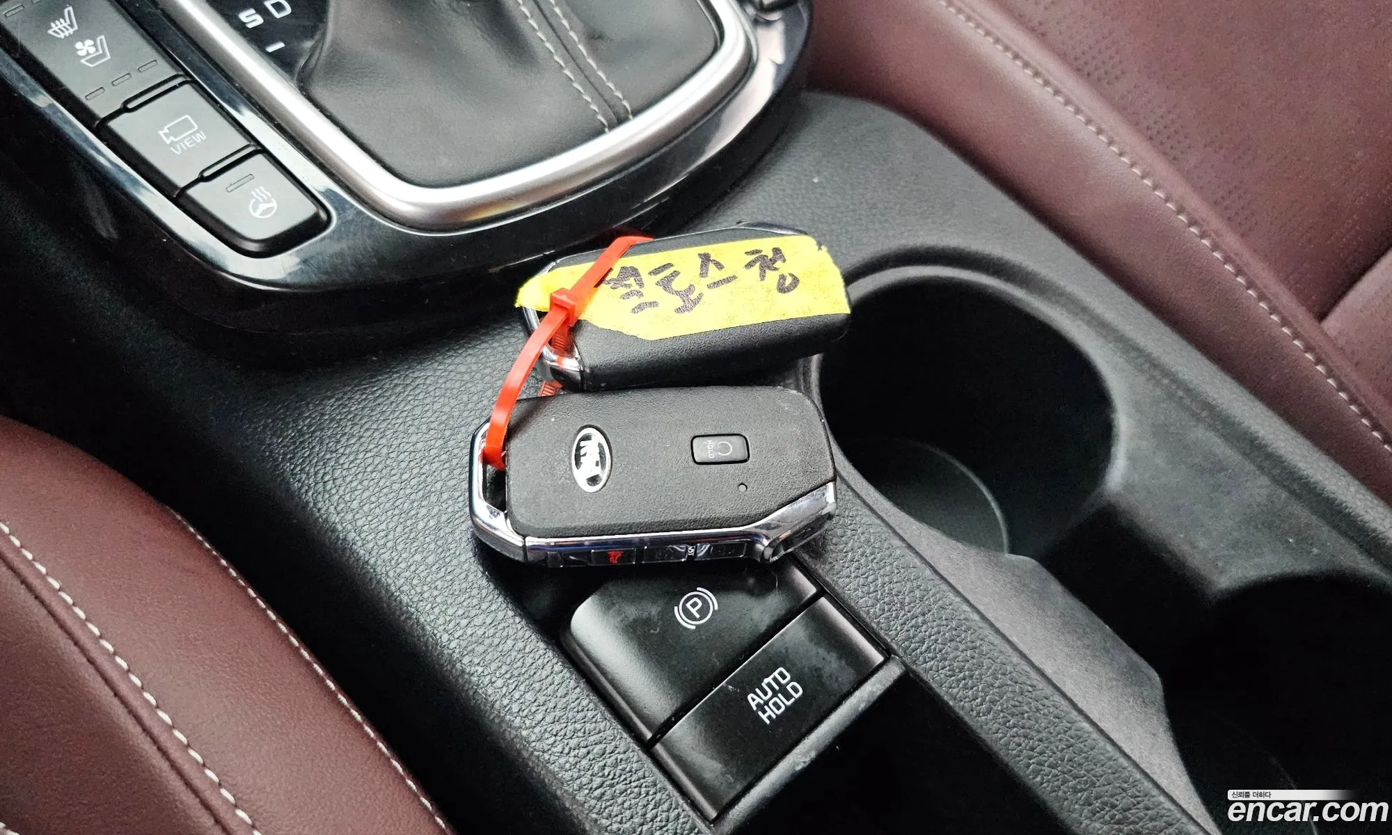 Kia Seltos 2020 KNAET812GLK045161 — 28
