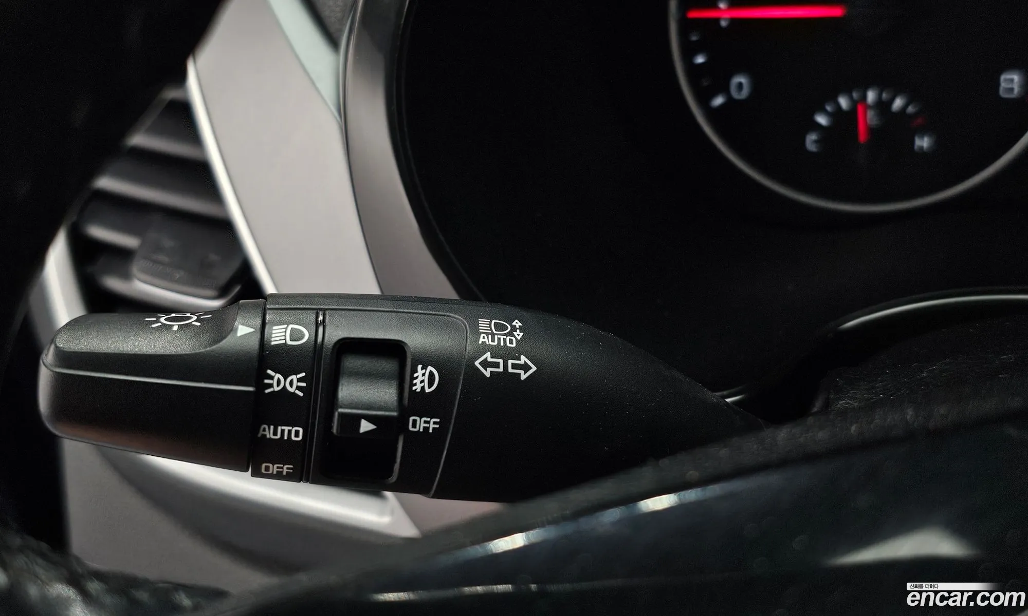 Kia Seltos 2020 KNAET812GLK045161 — 11