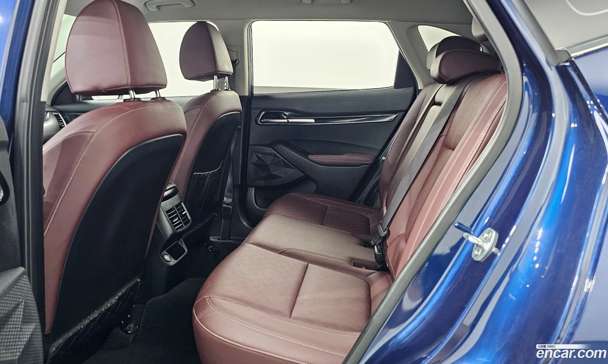 Kia Seltos 2020 KNAET812GLK045161 — 27