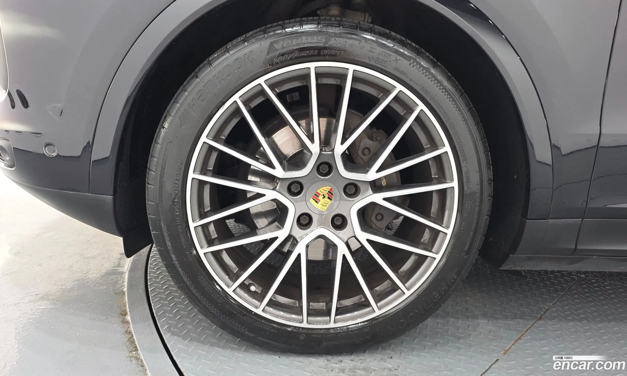 Porsche Cayenne 2020 WP1AA29Y3MDA00738 — 34