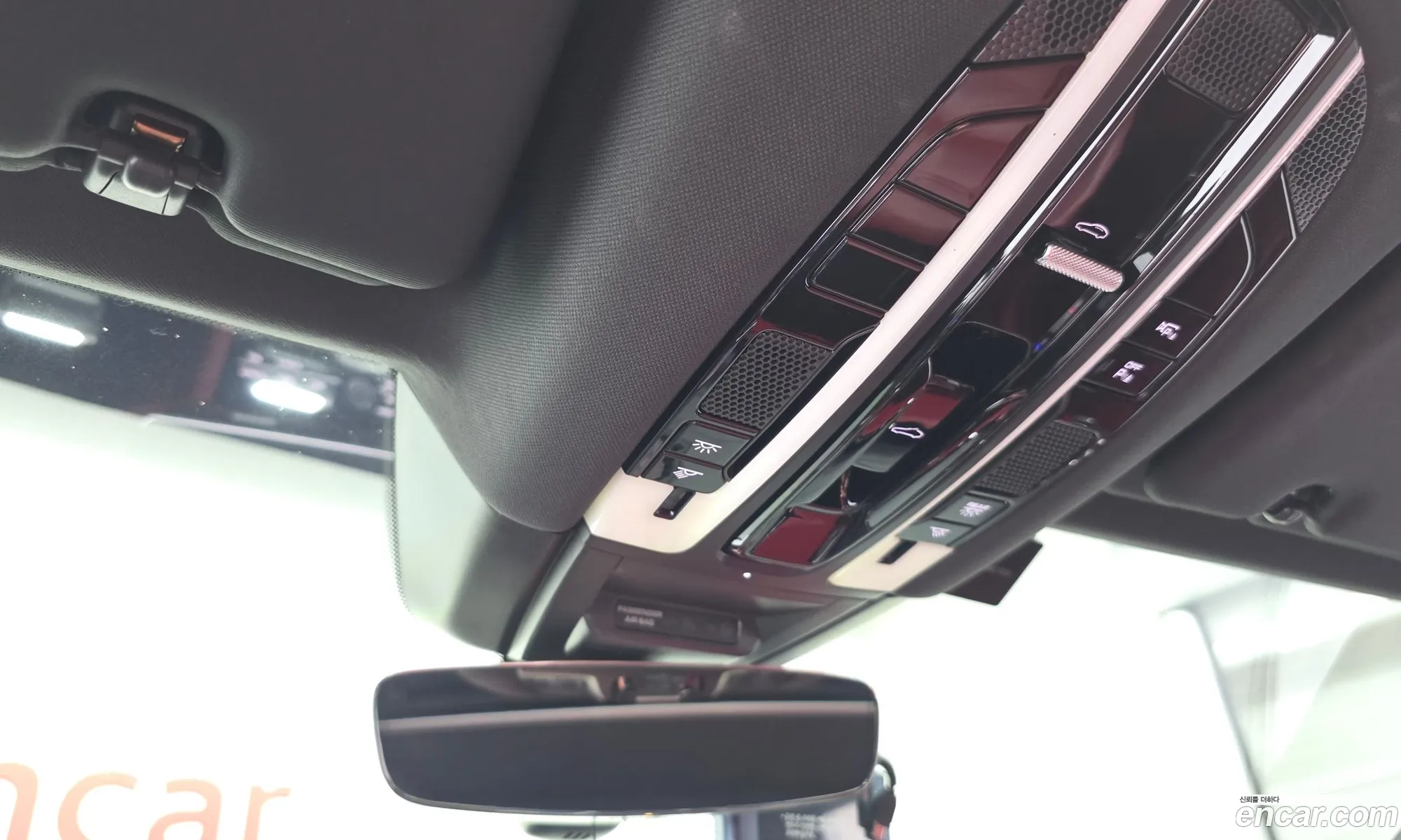 Porsche Cayenne 2020 WP1AA29Y3MDA00738 — 18