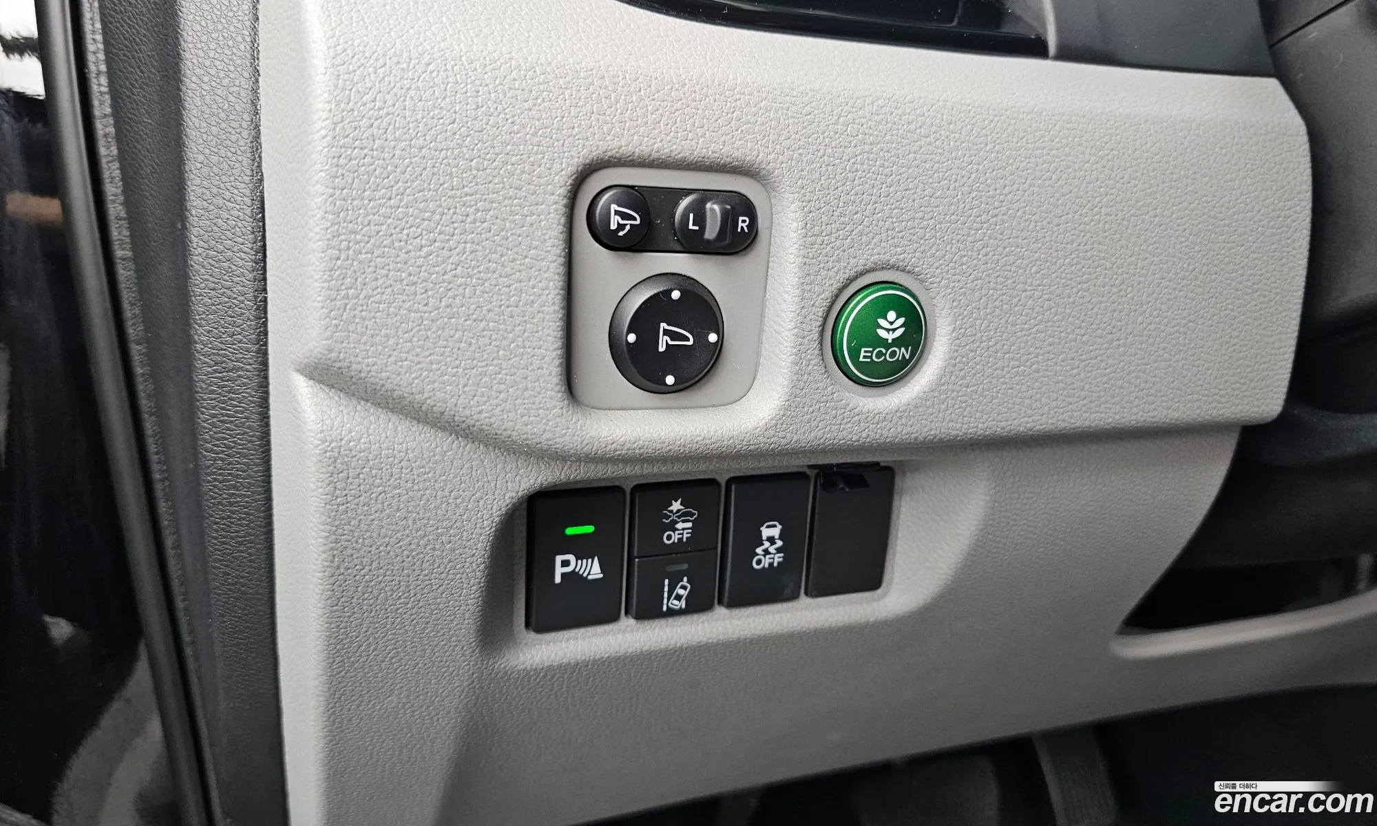 Honda Pilot 2021 5FNYF6800MB200004 — 13
