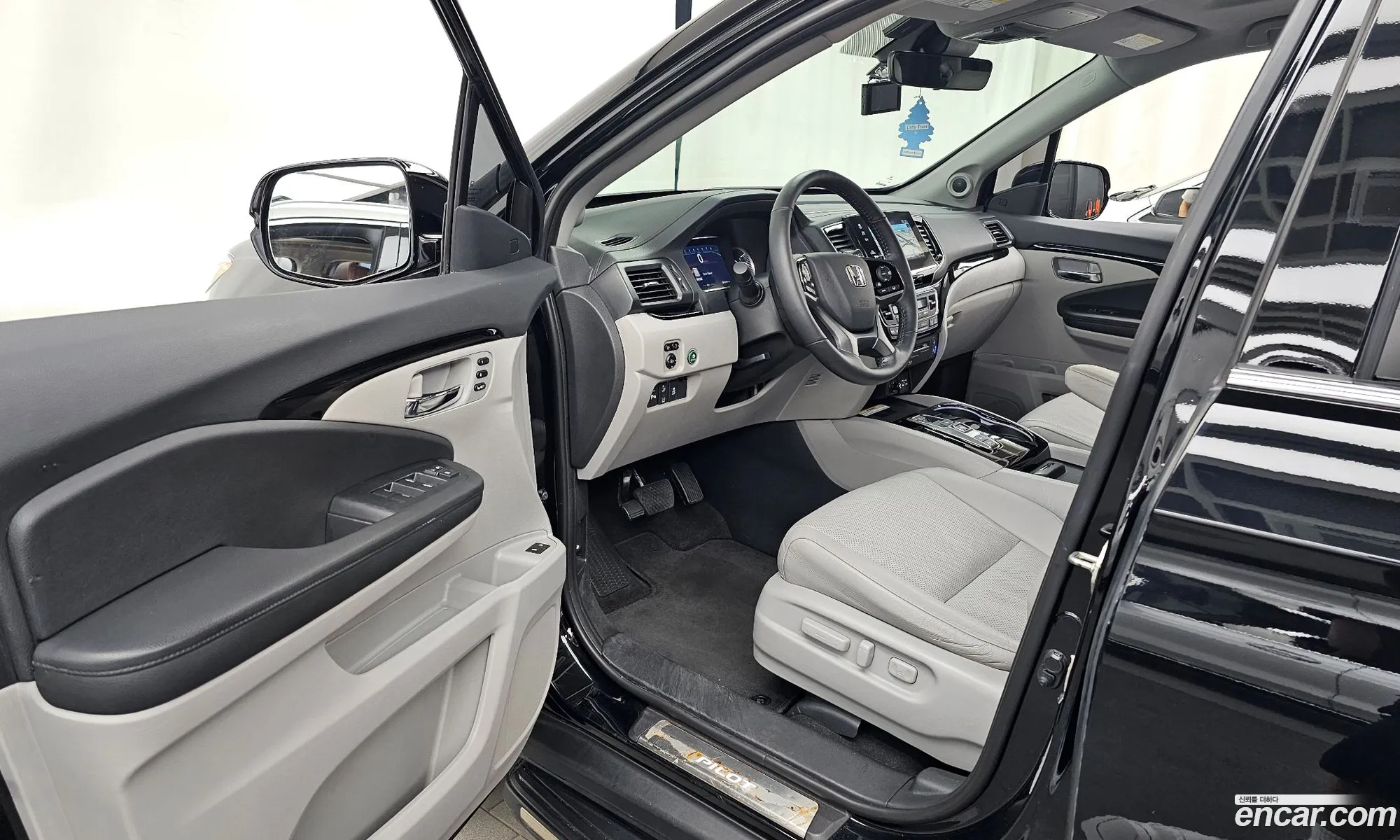Honda Pilot 2021 5FNYF6800MB200004 — 14