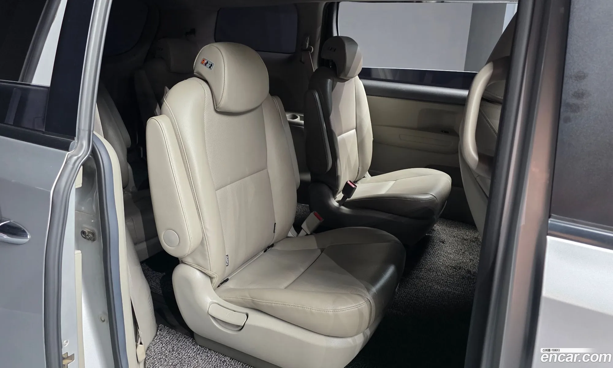 Kia Carnival 2016 KNAMB81ABHS280036 — 25