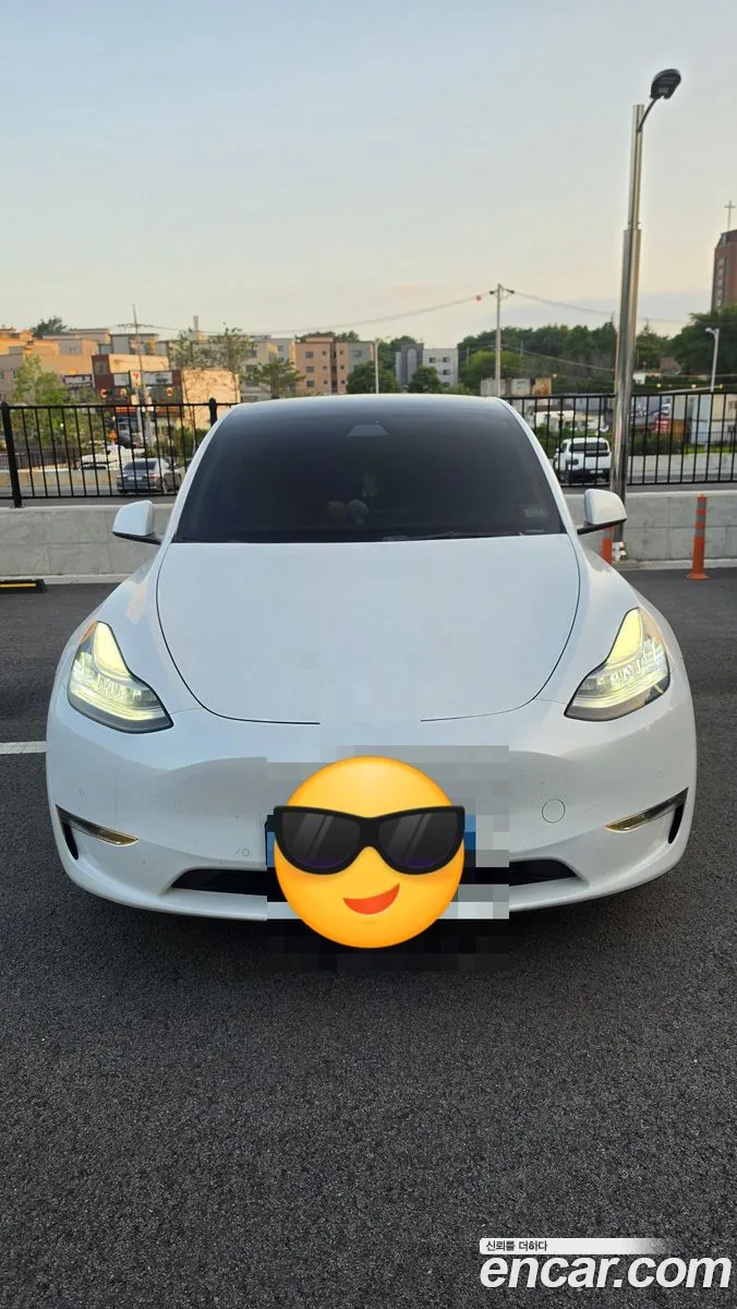 Tesla Model Y 2022 — 5