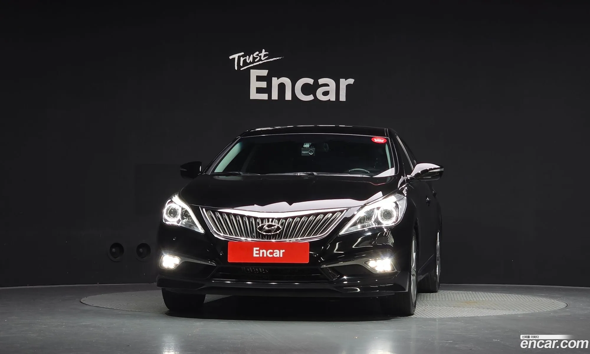 Hyundai Grandeur HG 2016 — 25