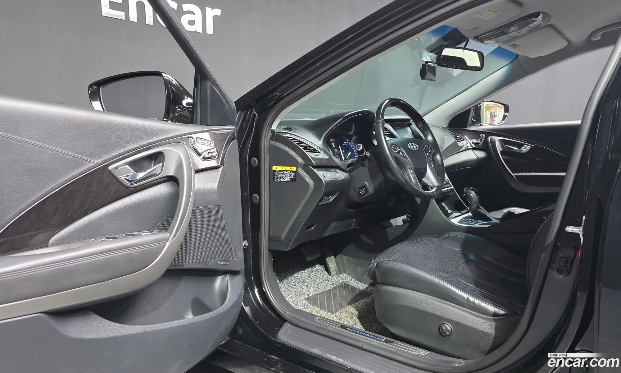 Hyundai Grandeur HG 2016 — 10