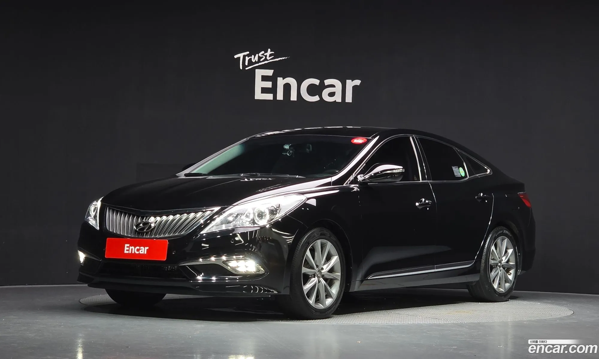 Hyundai Grandeur HG 2016 — 26