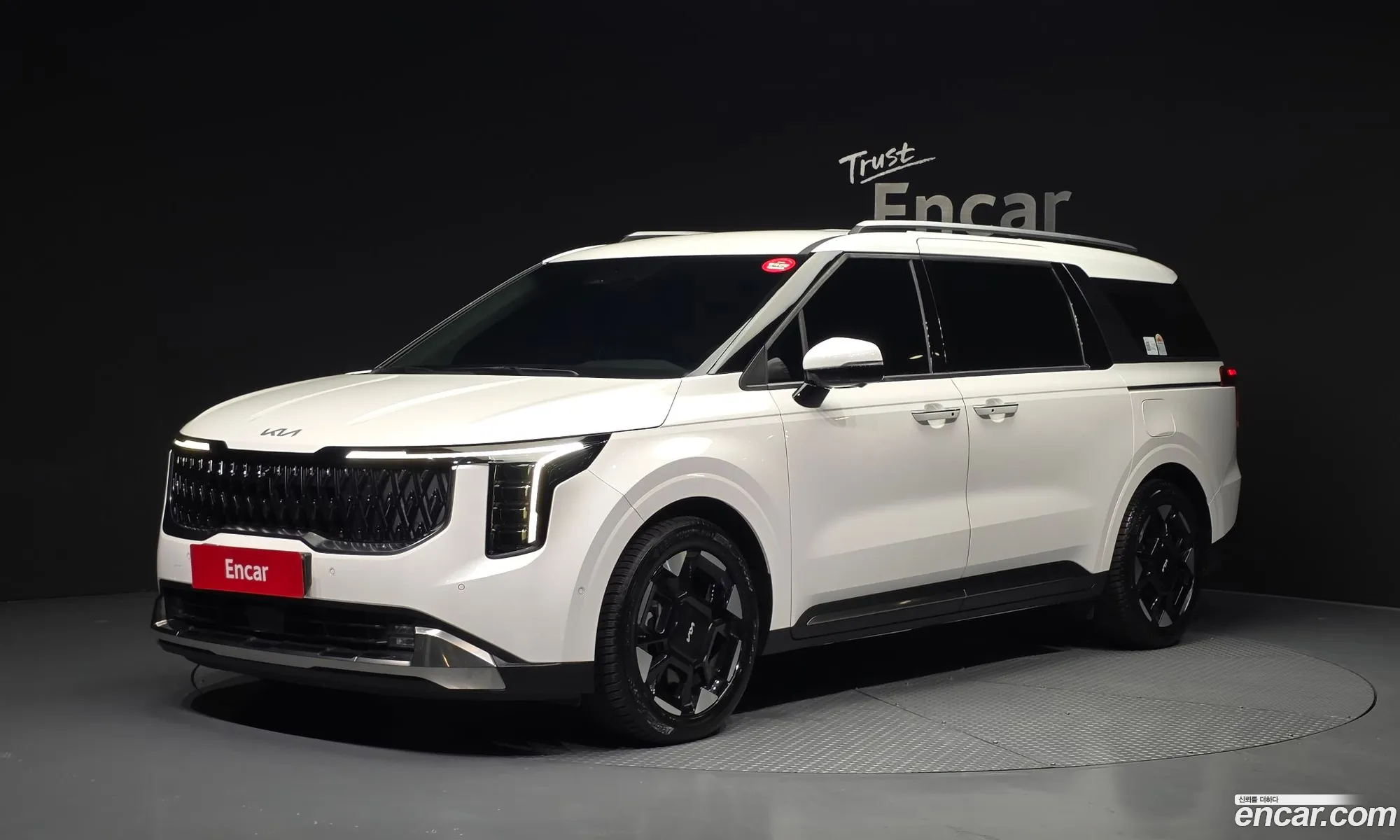 Kia Carnival 2024 — 15