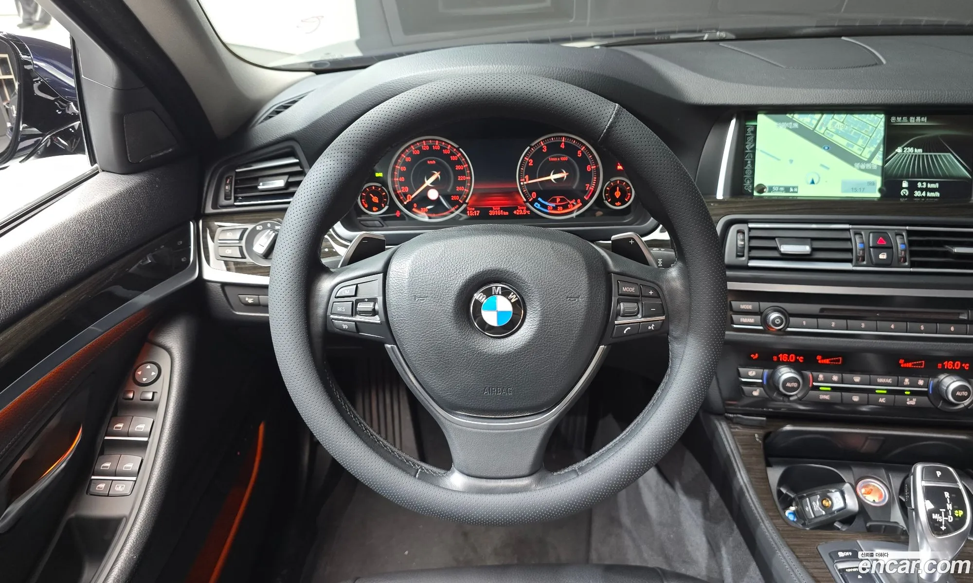 BMW 5 Series 2013 WBA5A7108ED176432 — 11