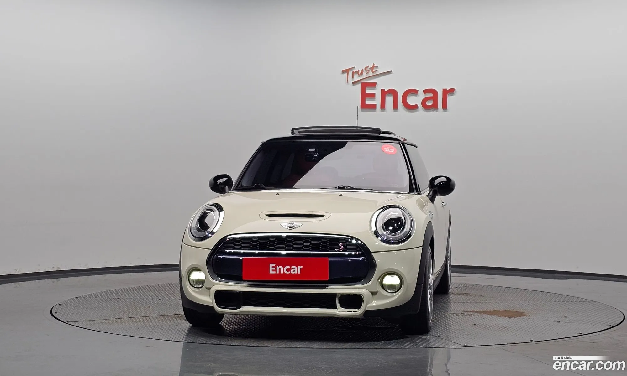 Mini Cooper S 2016 WMWXP7103GT878187 — 2