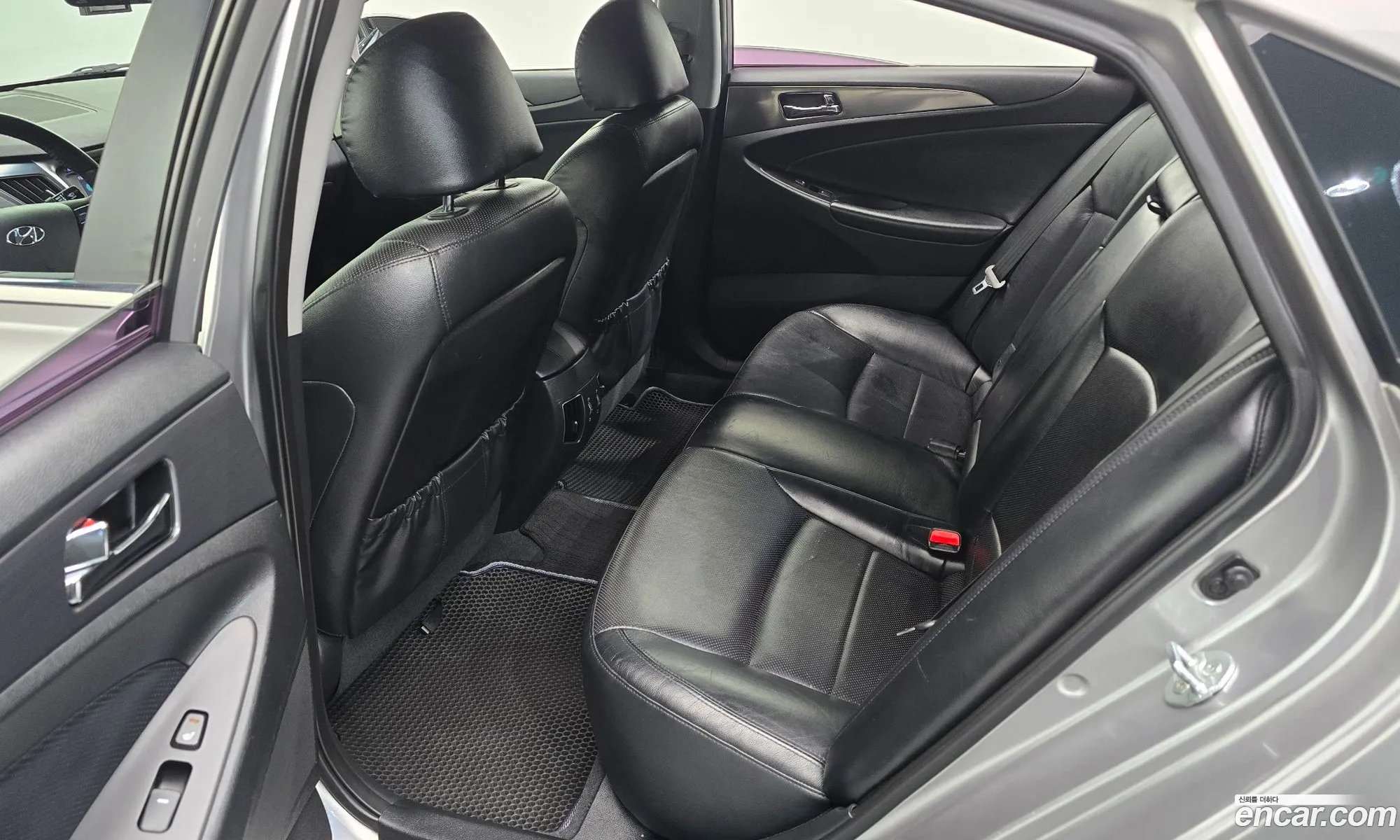 Hyundai Sonata Hybrid 2012 KMHEC415BCA052830 — 8
