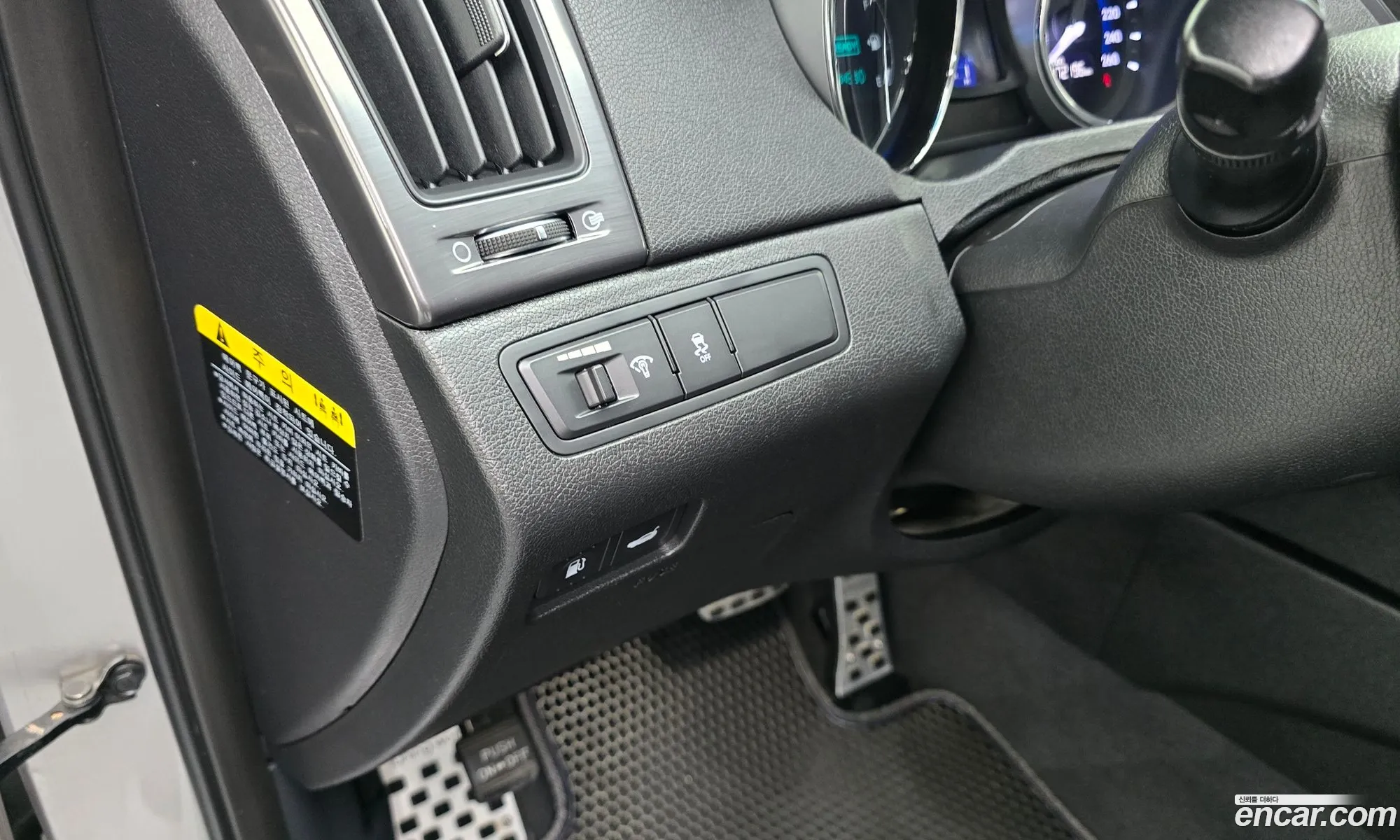 Hyundai Sonata Hybrid 2012 KMHEC415BCA052830 — 18