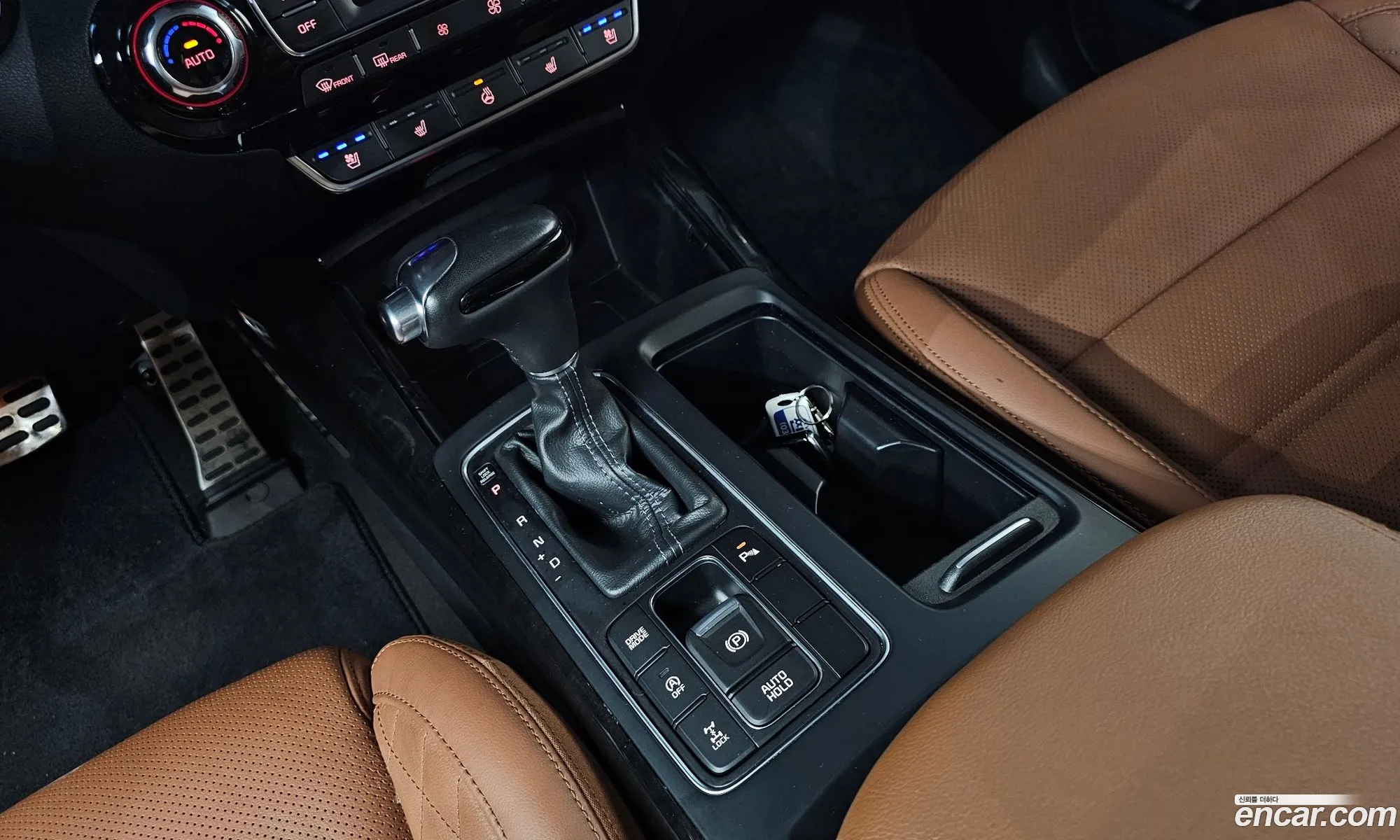 Kia Sorento 2018 KNAPK81BDKA528818 — 10
