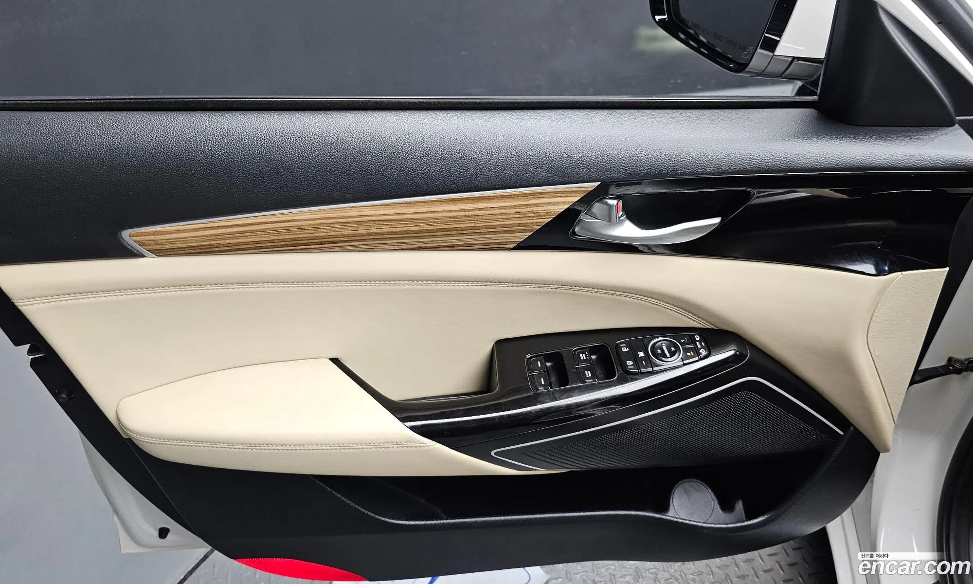 Kia K7 2017 — 13