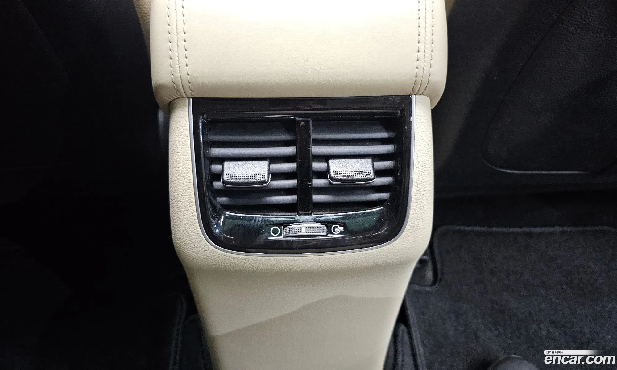 Kia K7 2017 — 28
