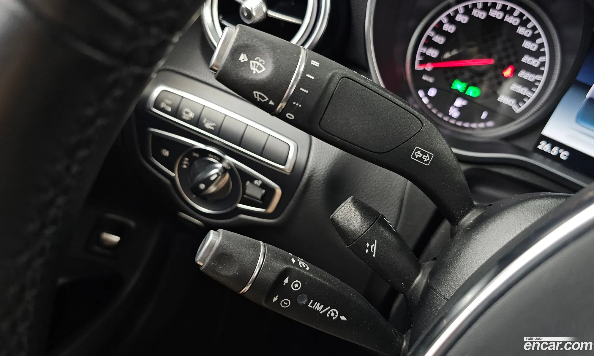 Mercedes-Benz GLC-Class X253 2019 — 20