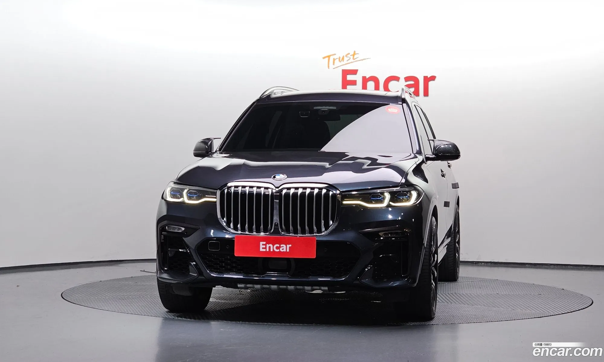 BMW X7 2020 — 14