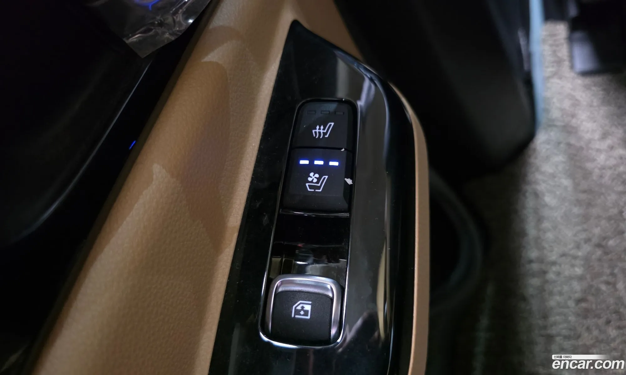 Kia Carnival 2020 KNANC81BBMS034649 — 27