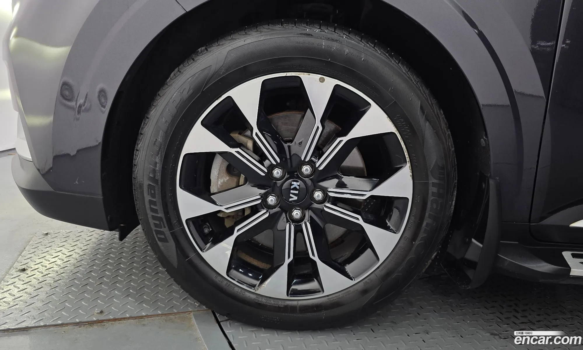 Kia Carnival 2020 KNANC81BBMS034649 — 2
