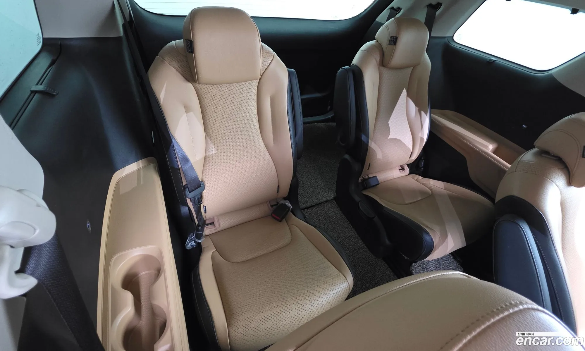 Kia Carnival 2020 KNANC81BBMS034649 — 13