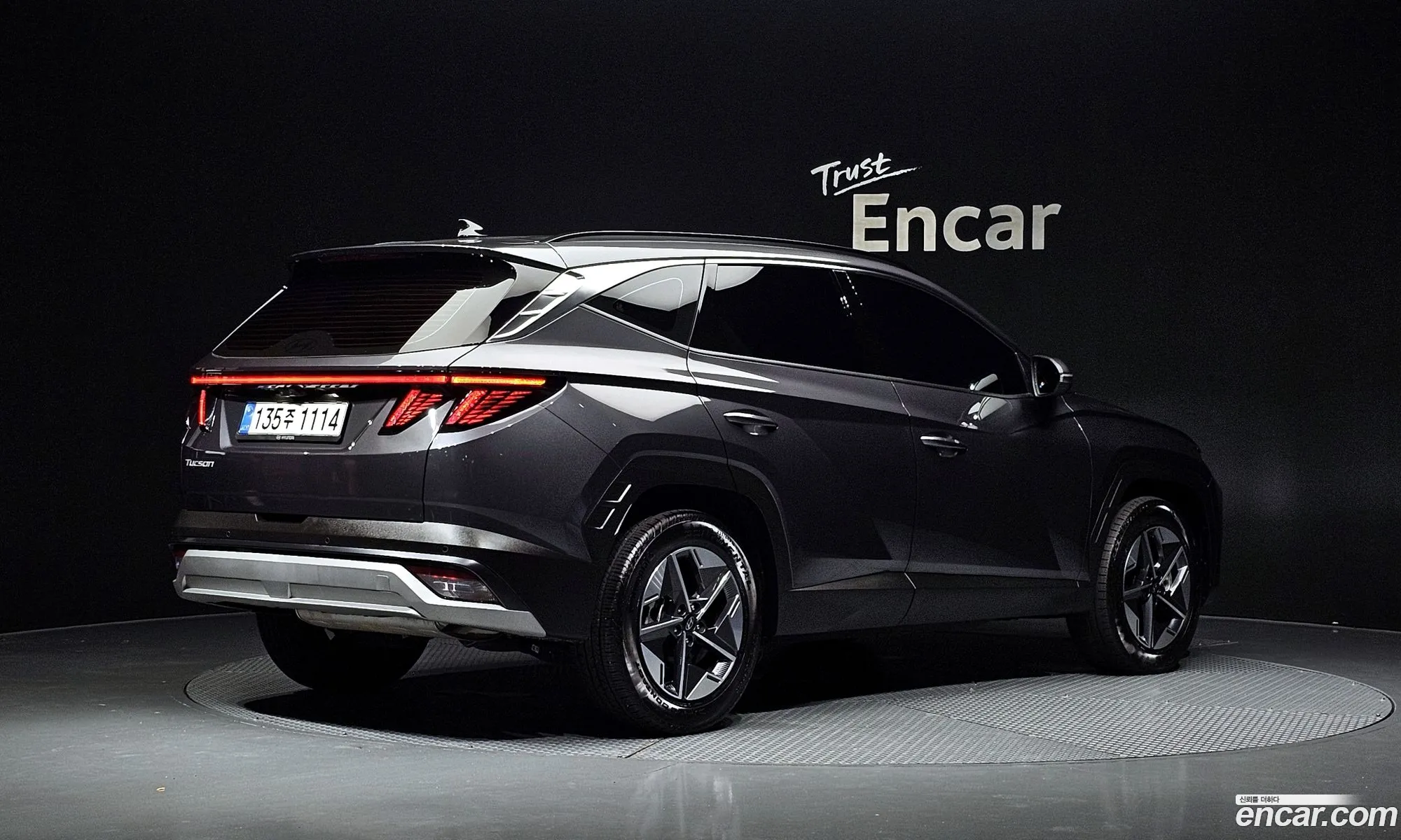 Hyundai Tucson Hybrid 2025 — 10