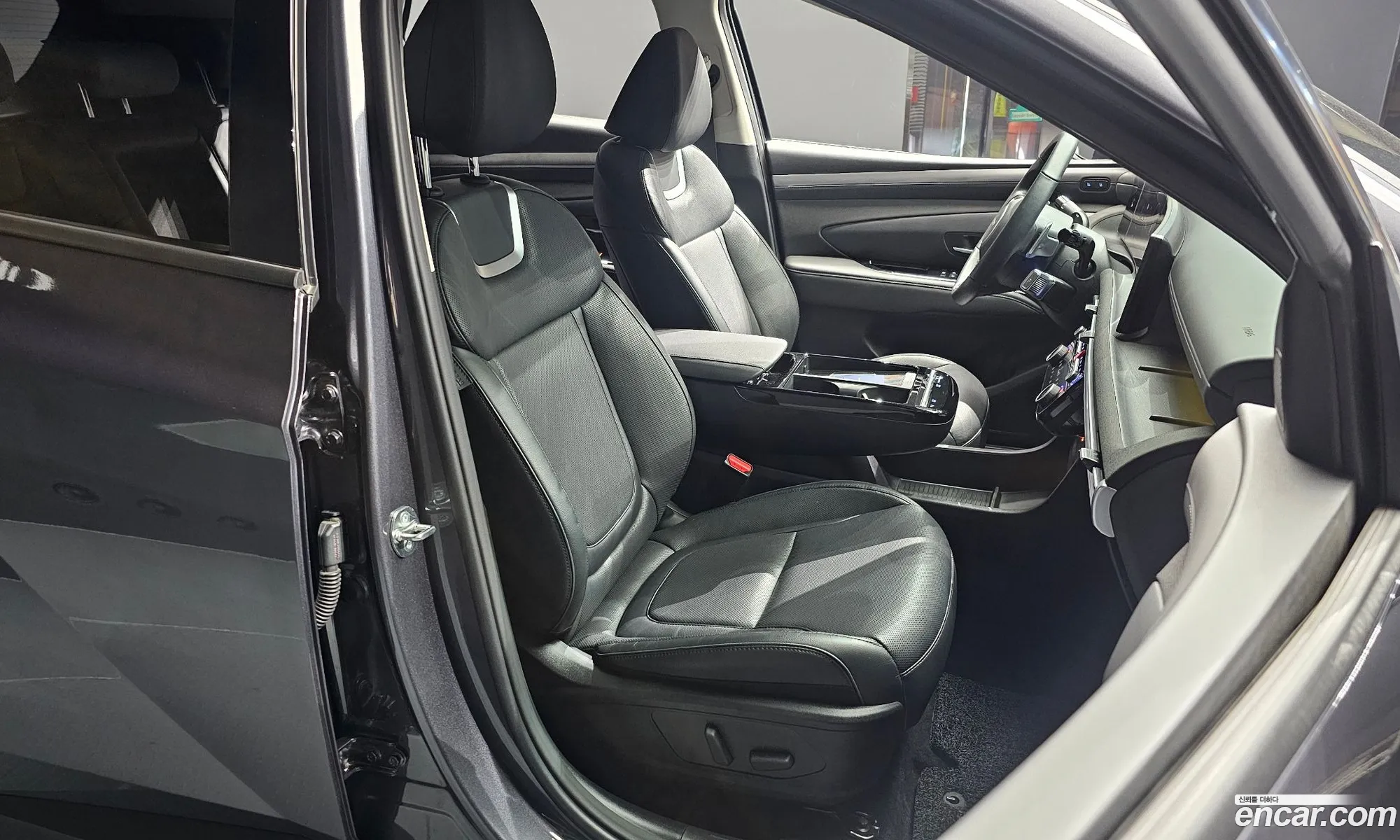 Hyundai Tucson Hybrid 2025 — 7