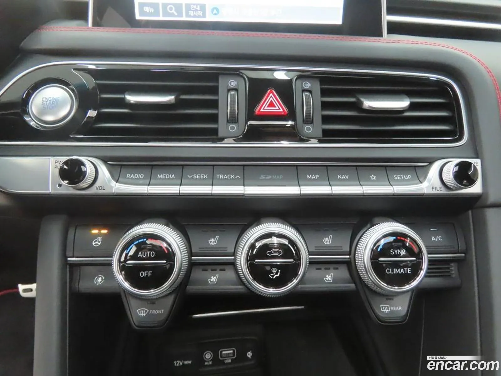 Genesis G70 2019 — 16
