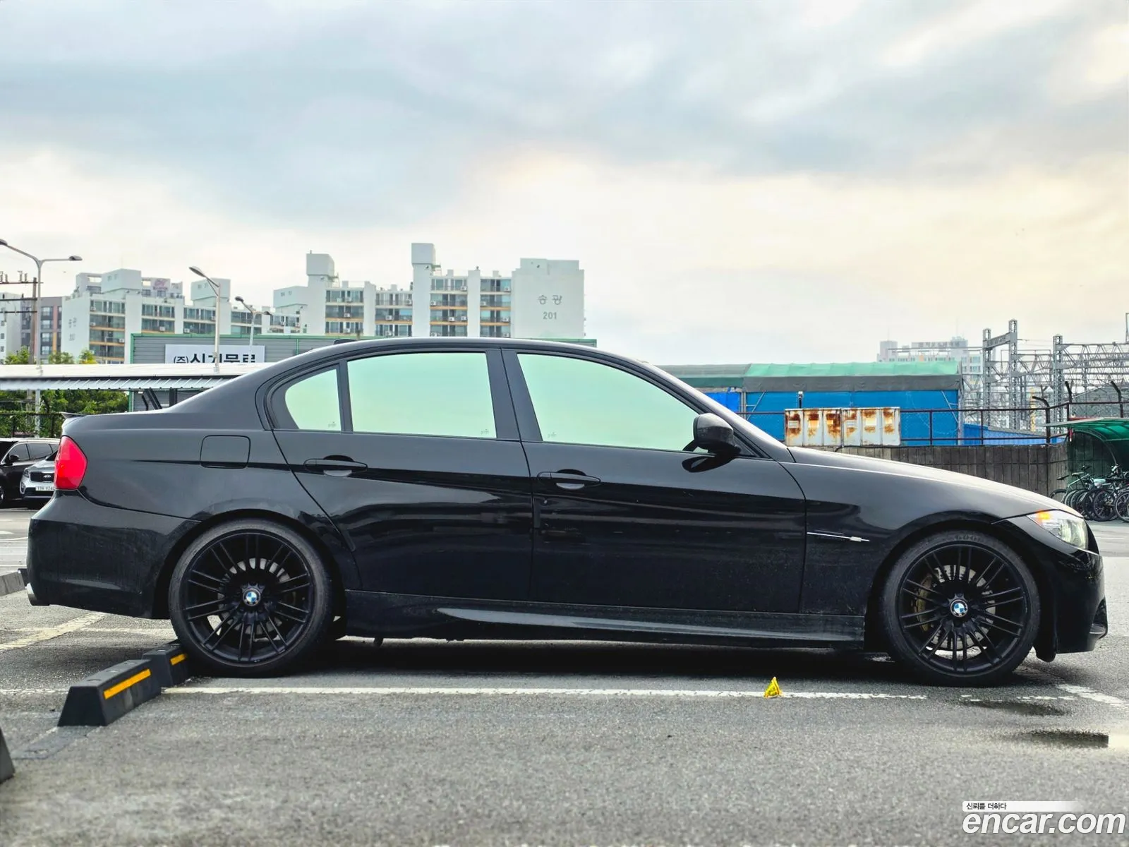 BMW 3 Series 2011 — 8