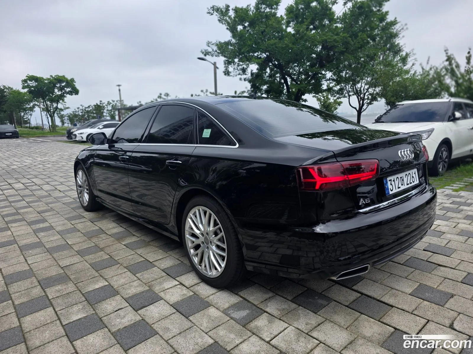 Audi A6 2016 — 10