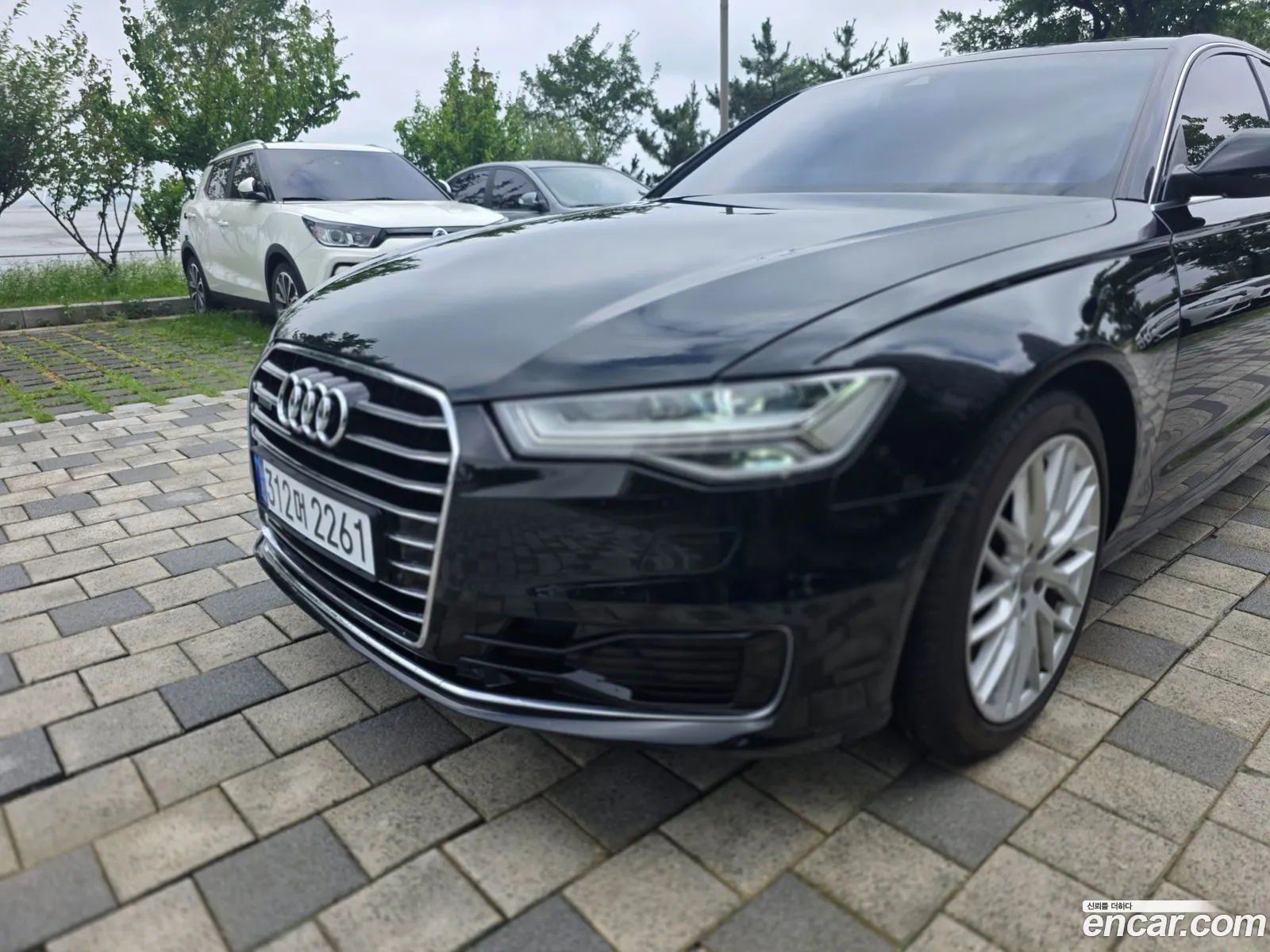 Audi A6 2016 — 11