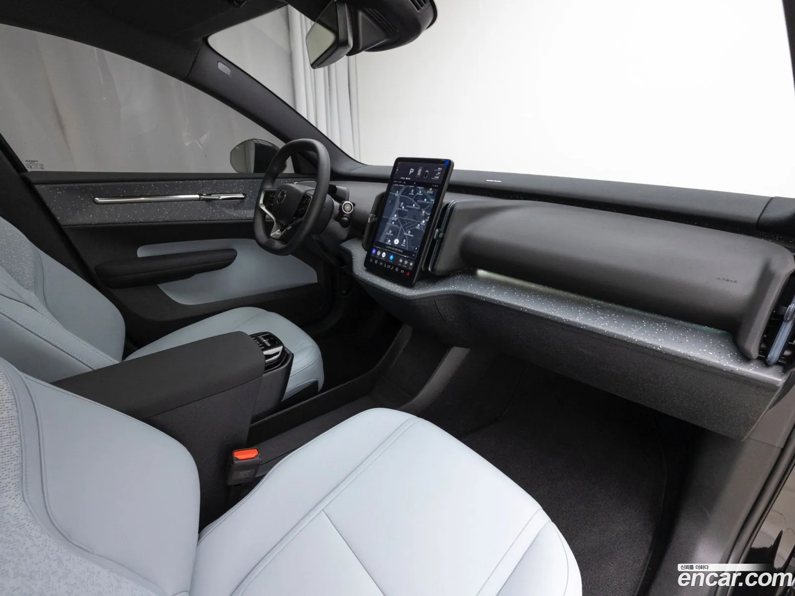 Volvo EX30 2025 — 19