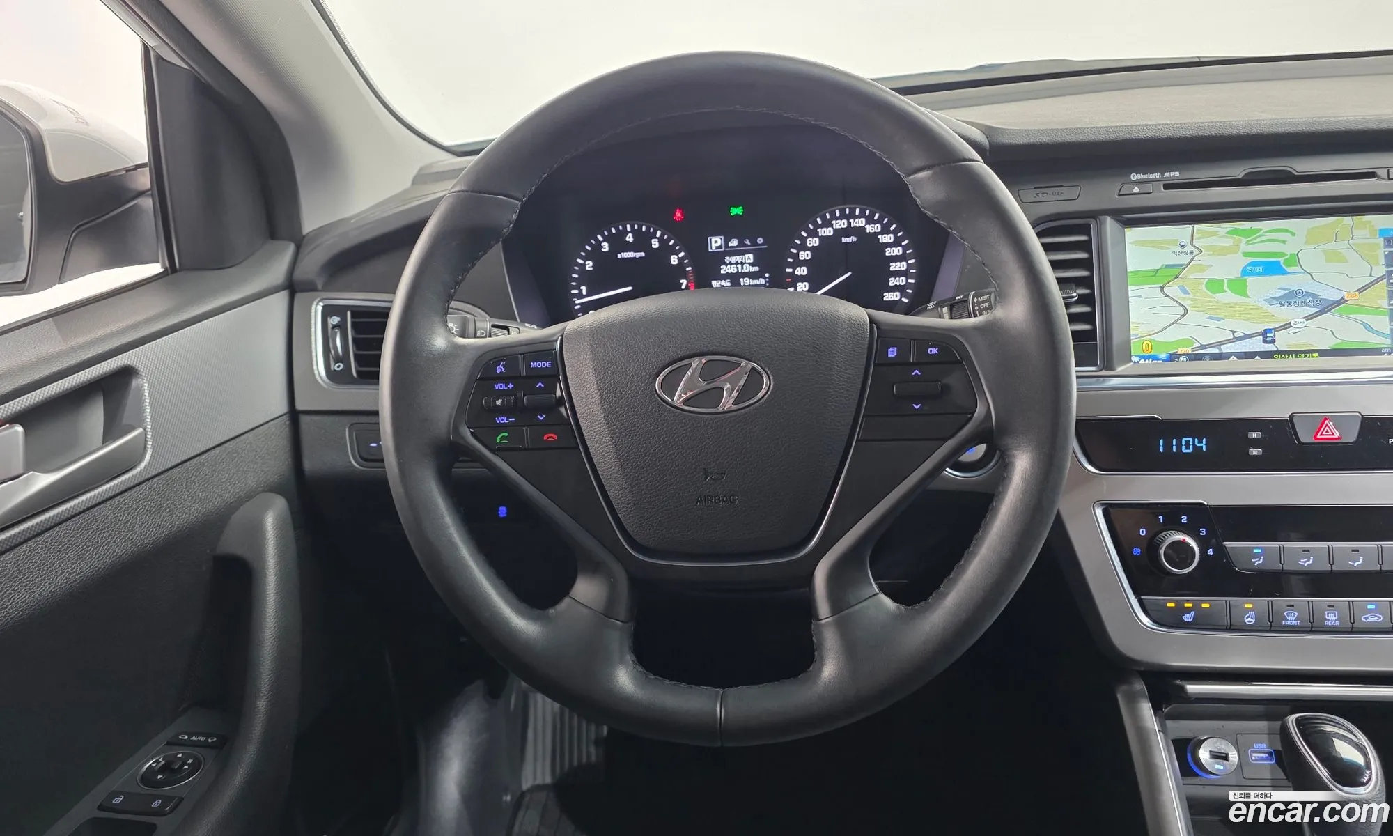 Hyundai LF Sonata 2016 KMHE341DBHA296563 — 6
