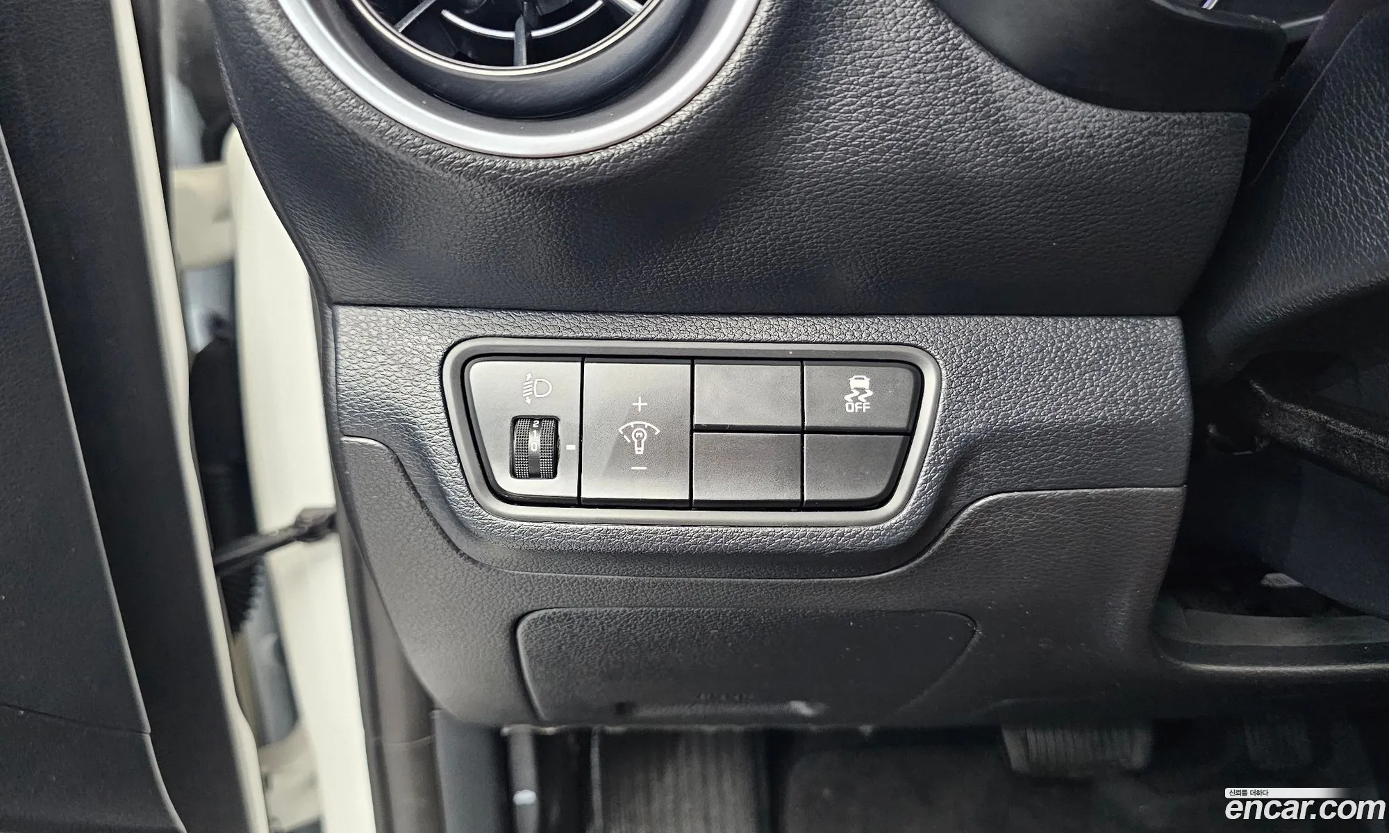 Kia K3 2022 KNAF241BENA939777 — 25