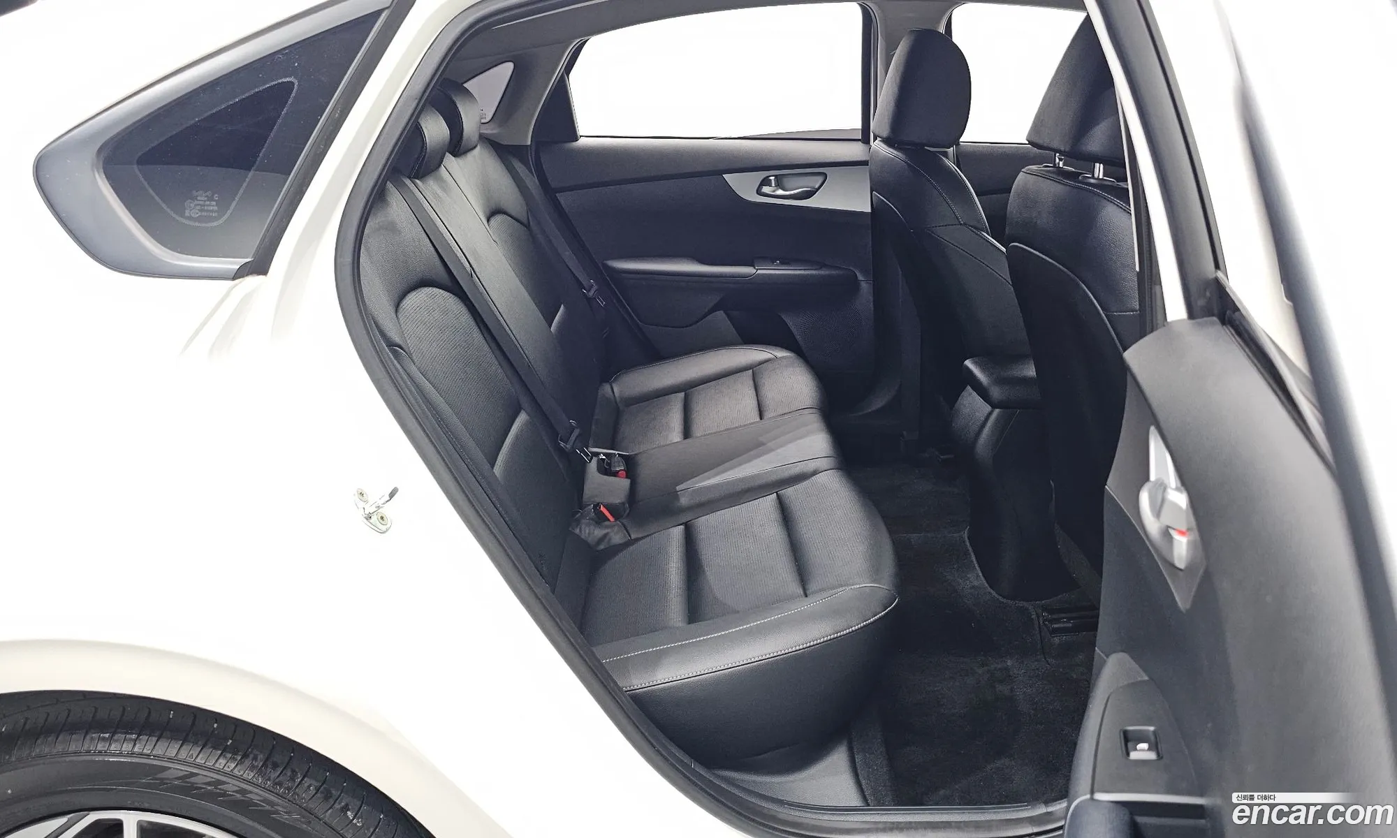 Kia K3 2022 KNAF241BENA939777 — 20