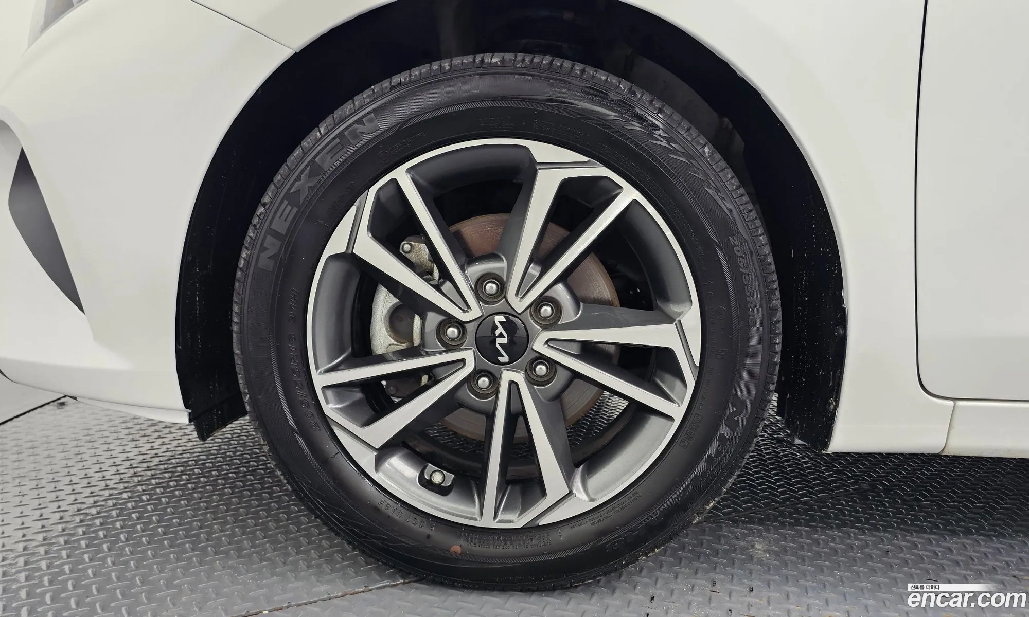 Kia K3 2022 KNAF241BENA939777 — 3