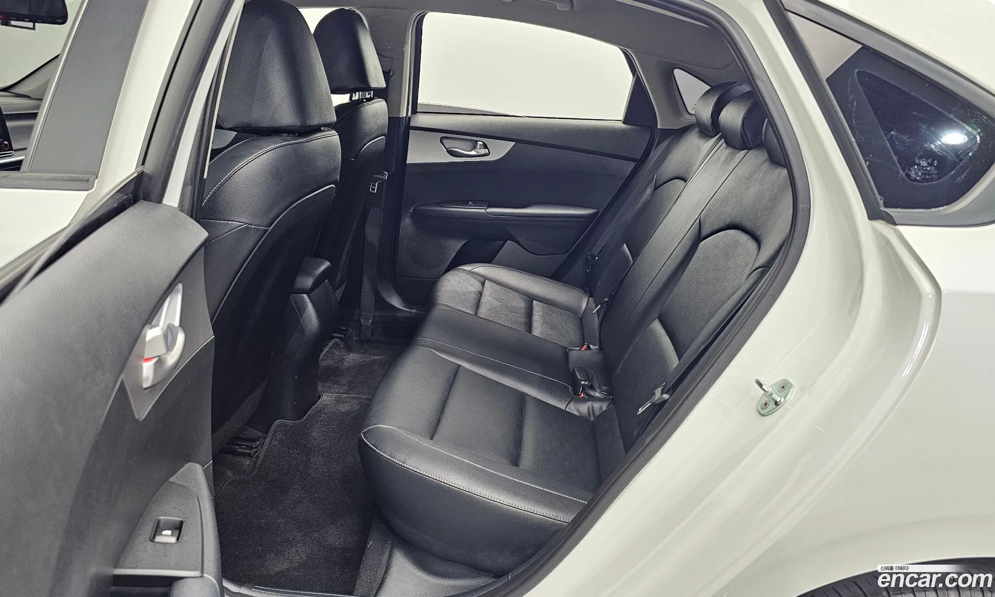 Kia K3 2022 KNAF241BENA939777 — 11