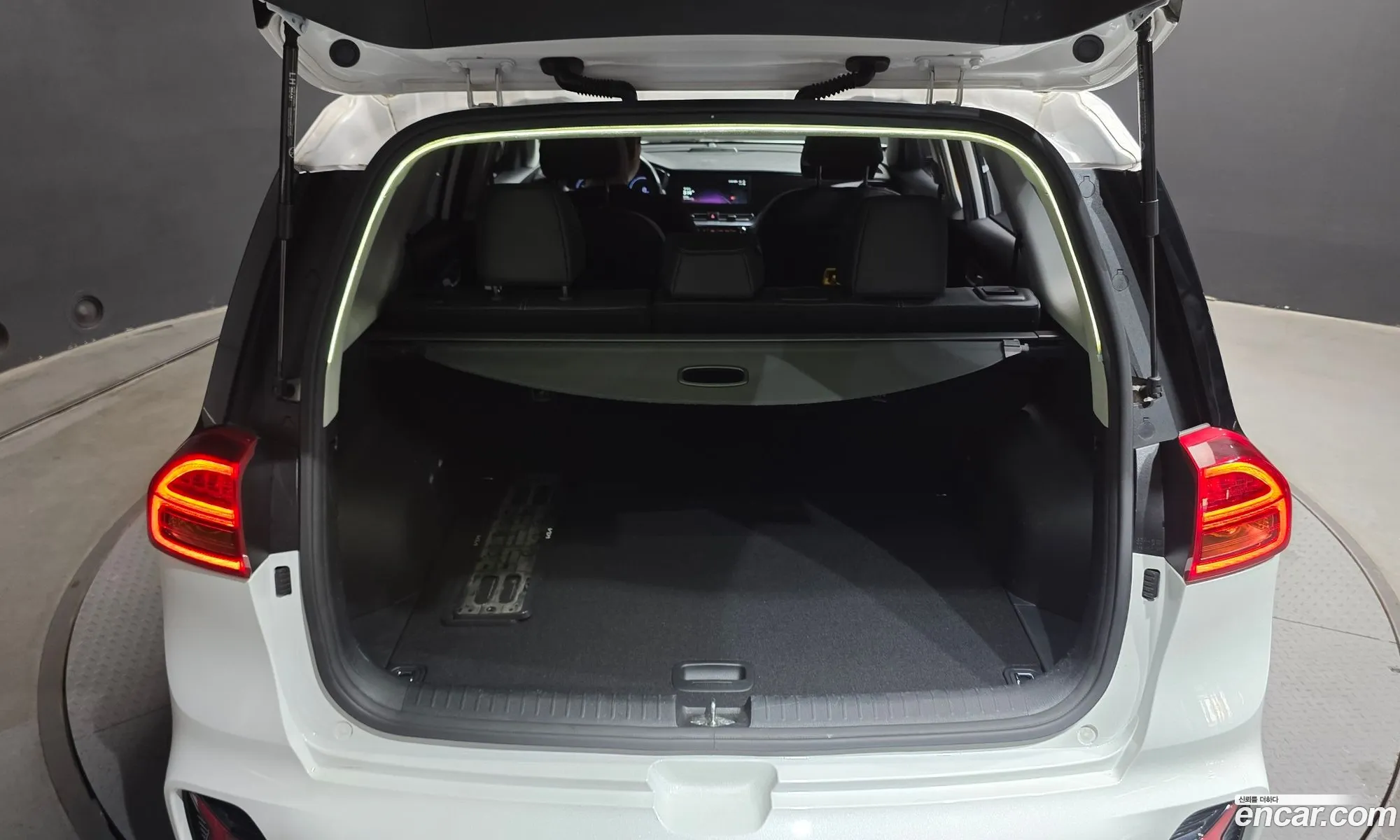 Kia Niro Plus 2023 KNAA381GFRT013797 — 10