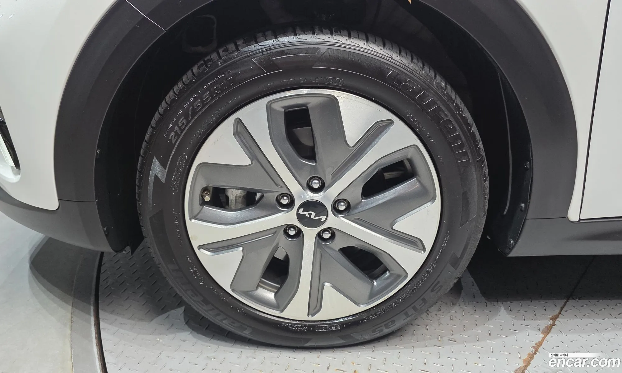 Kia Niro Plus 2023 KNAA381GFRT013797 — 30