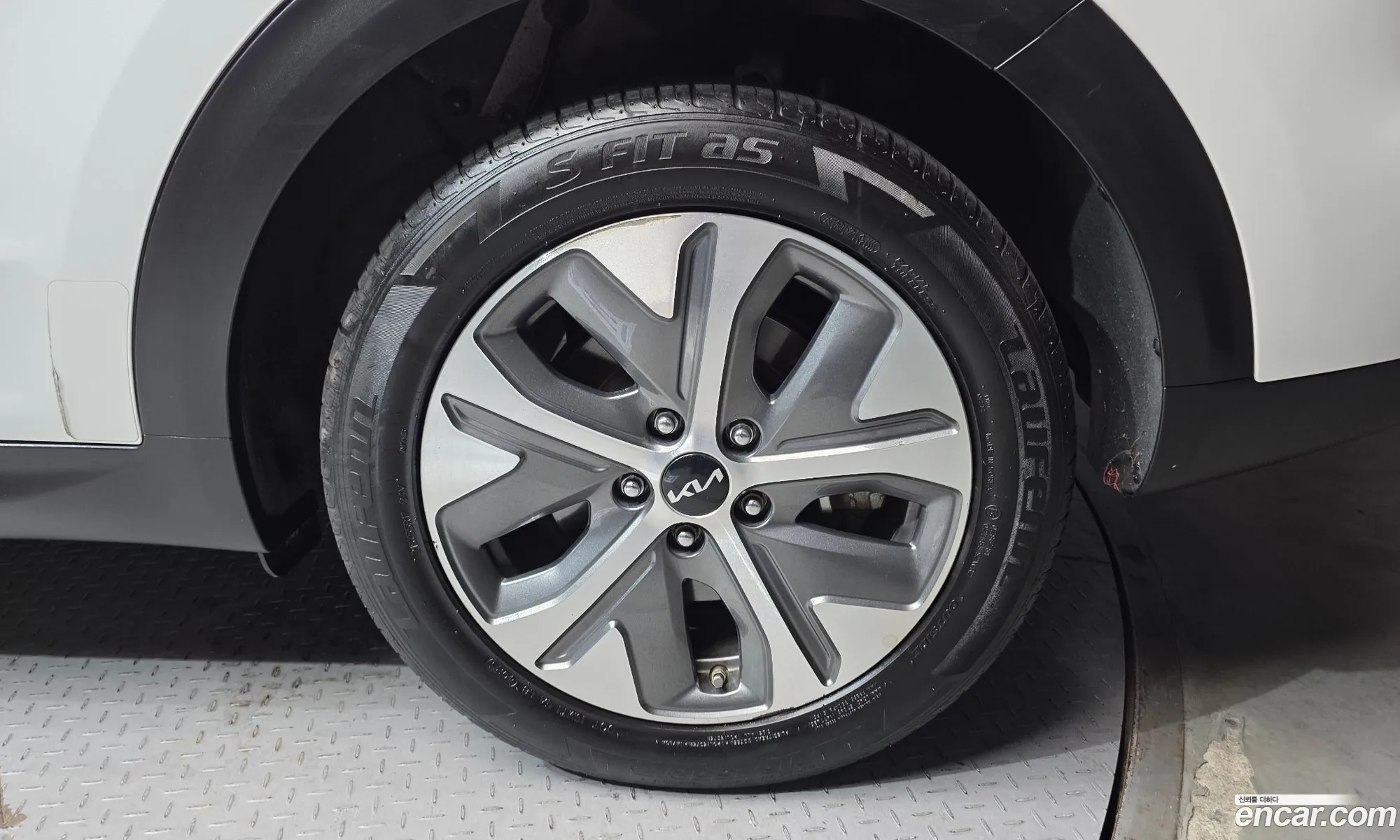 Kia Niro Plus 2023 KNAA381GFRT013797 — 7