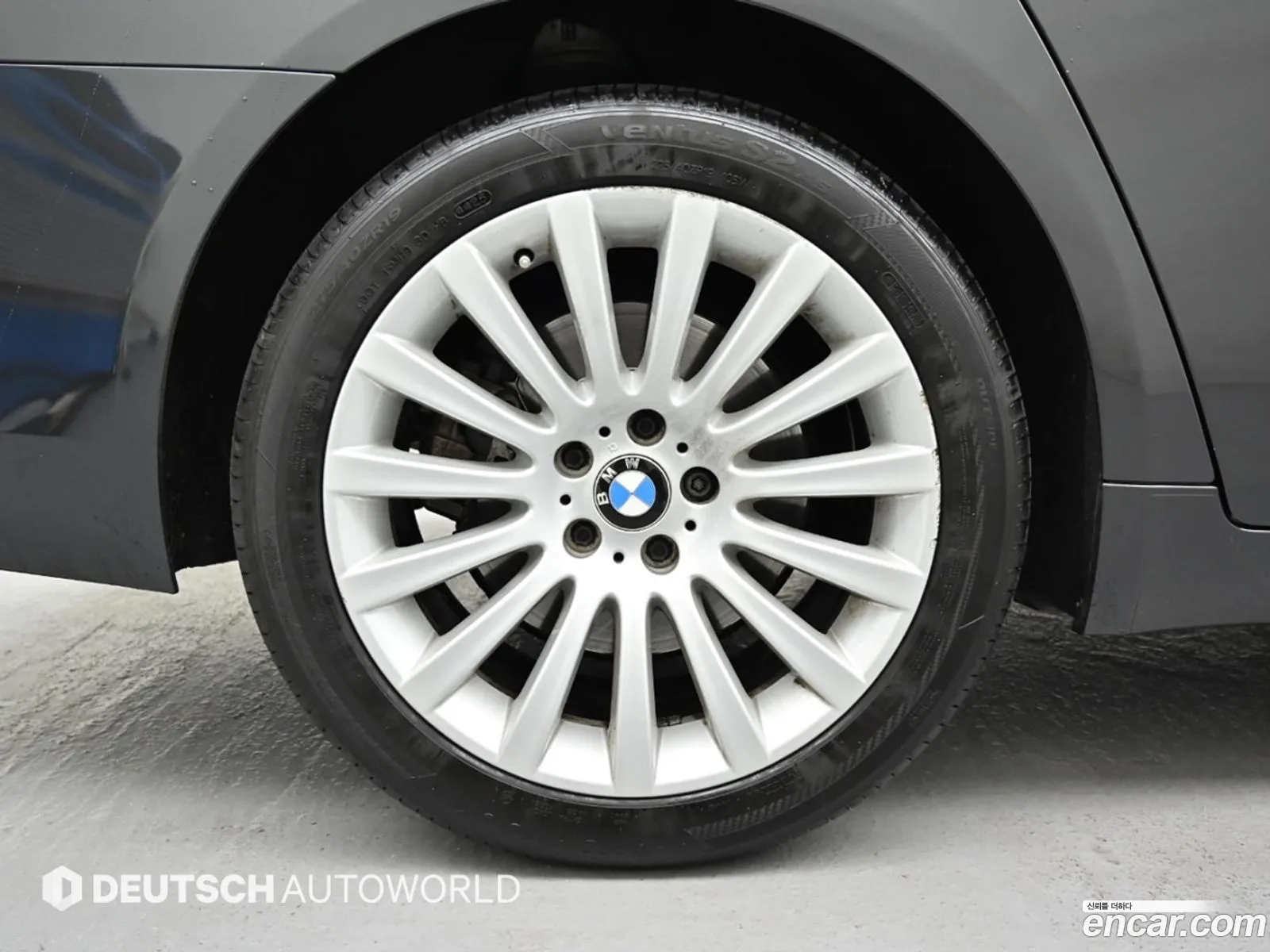 BMW 7 Series 2013 — 18