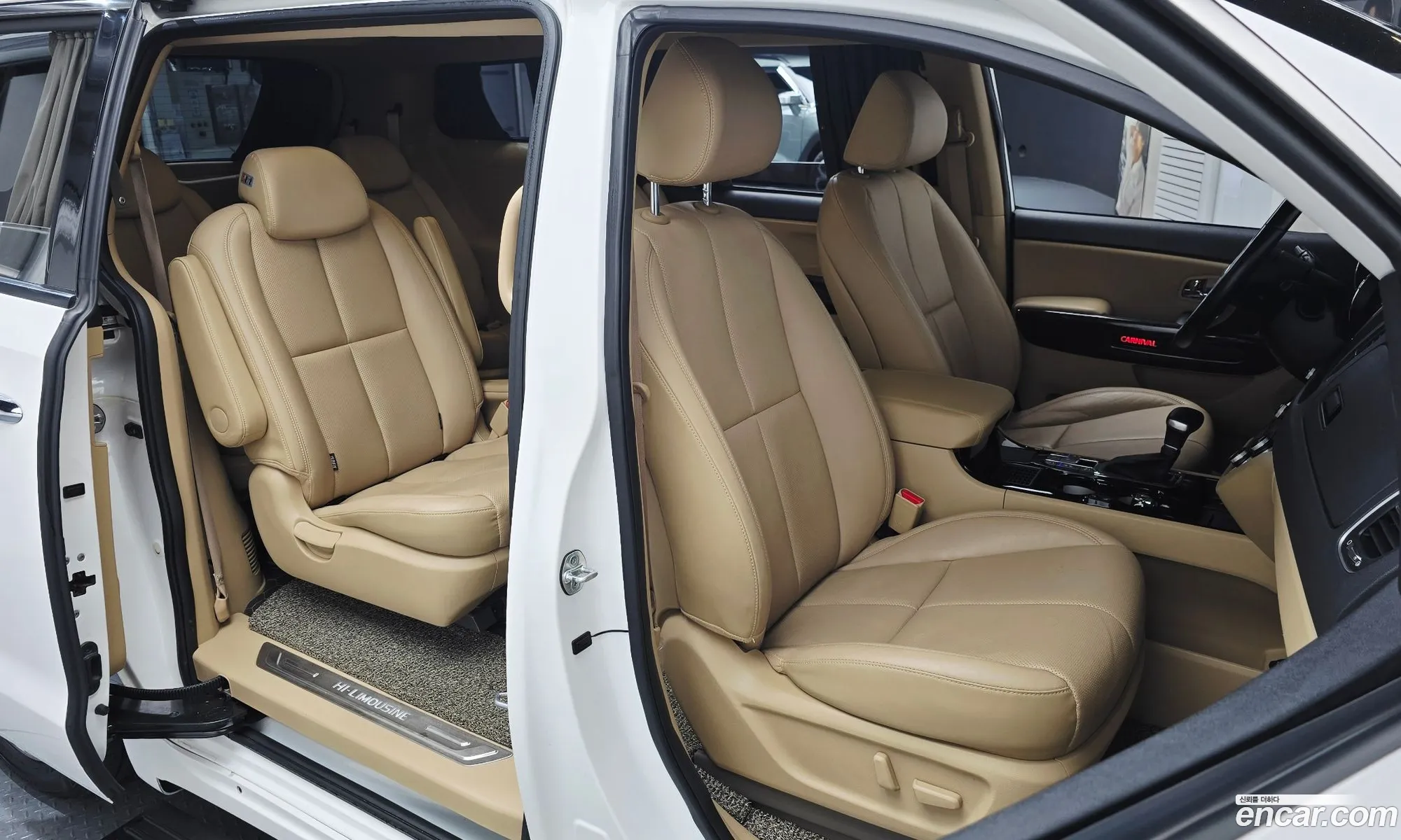Kia Carnival 2018 — 9