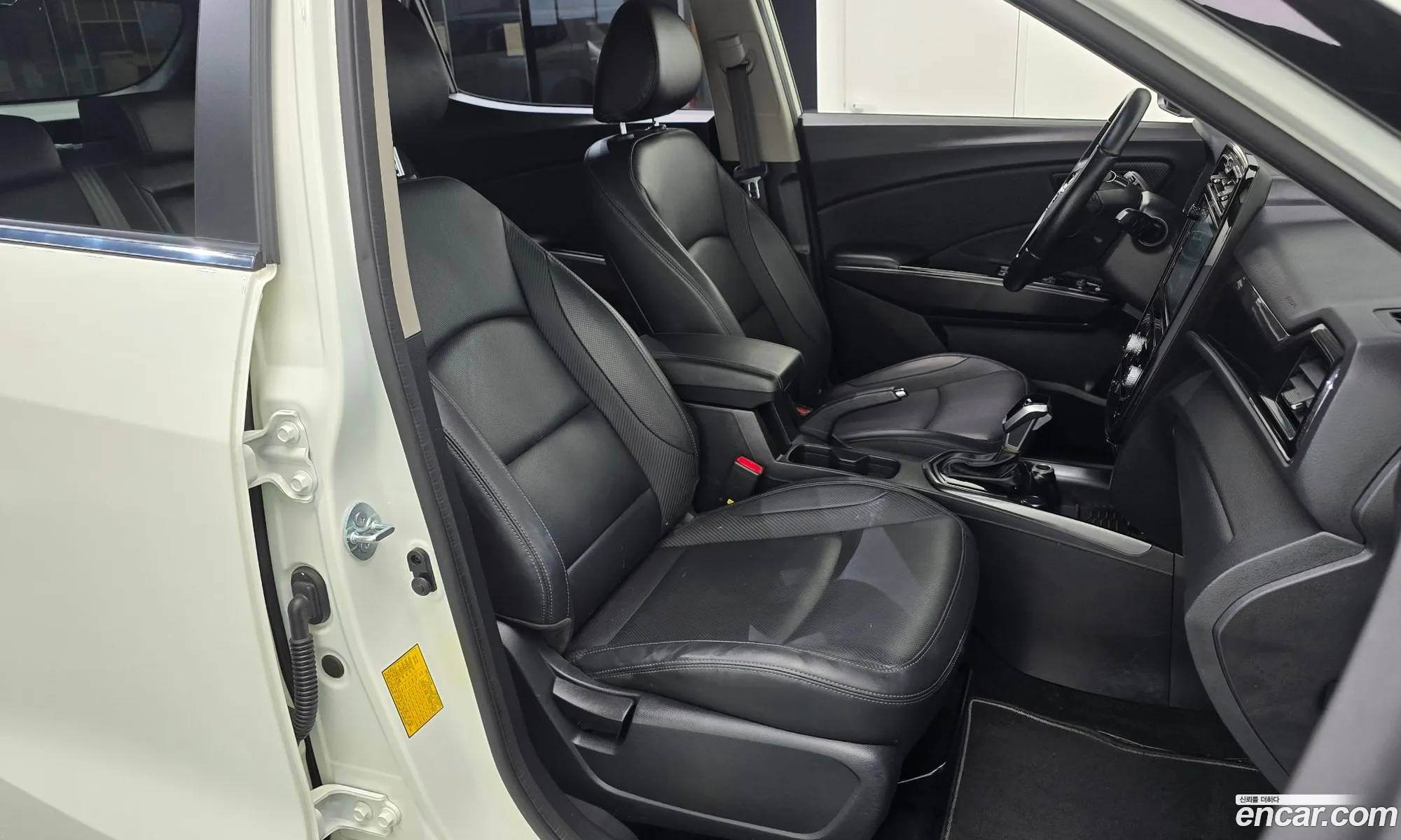 KG Mobility (SsangYong) Tivoli 2020 — 4