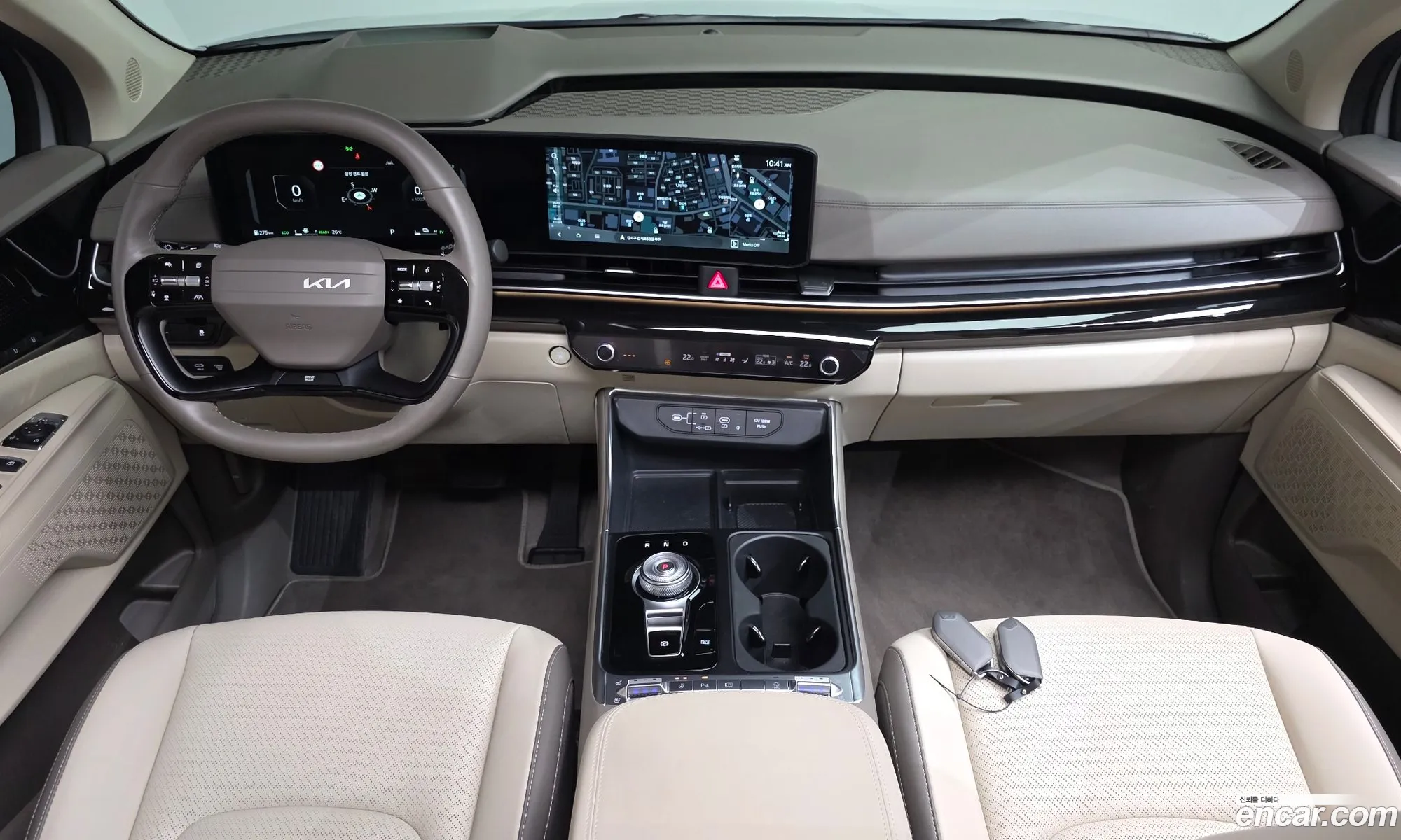 Kia Carnival 2025 — 10