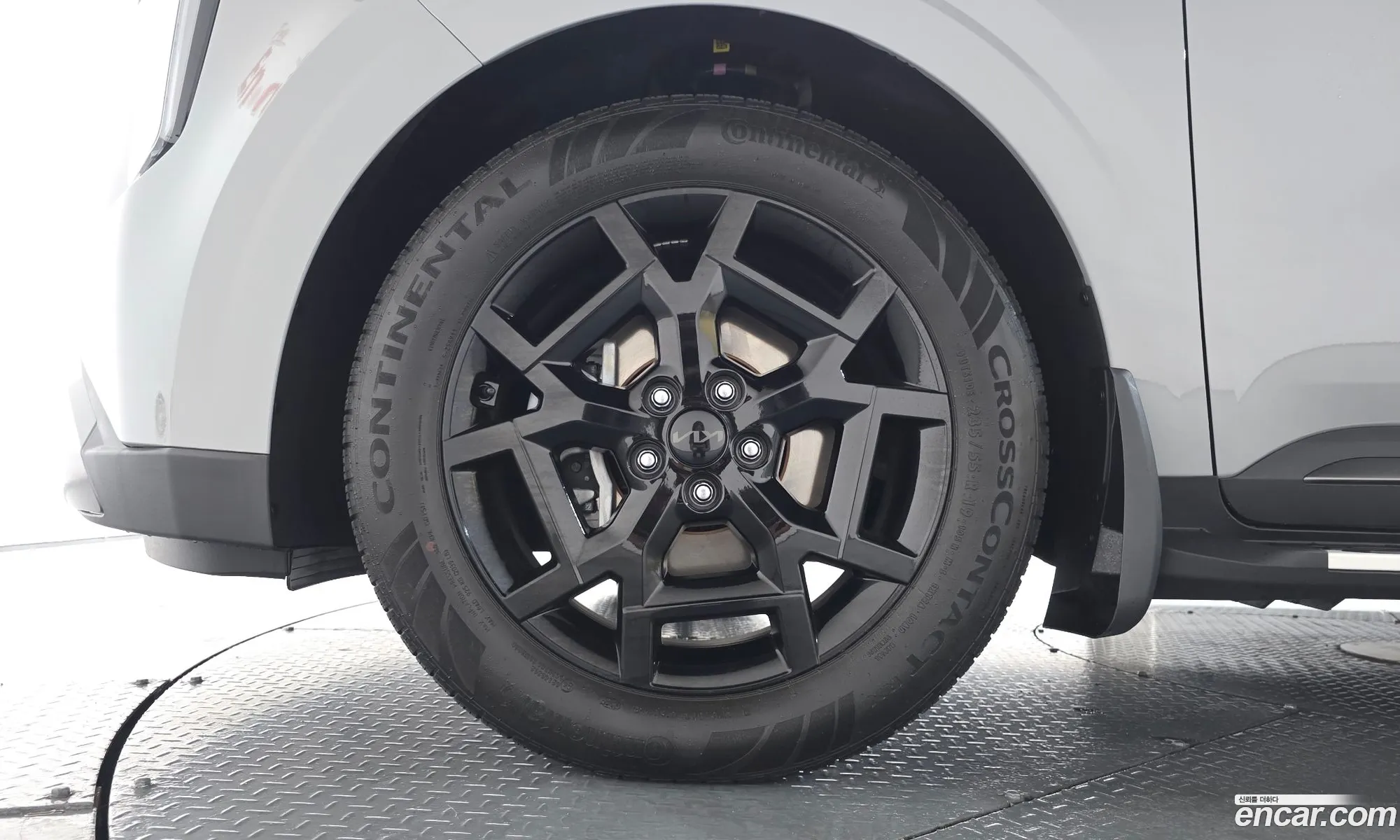Kia Carnival 2025 — 25