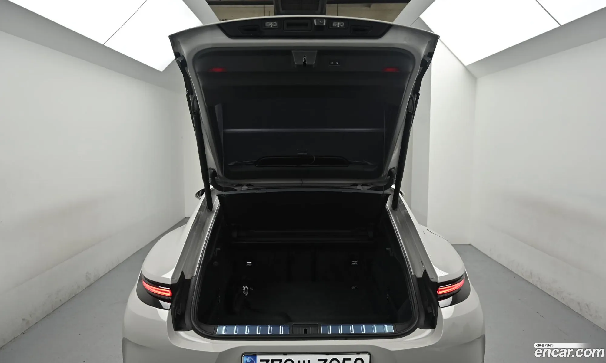 Porsche Panamera 2025 — 12
