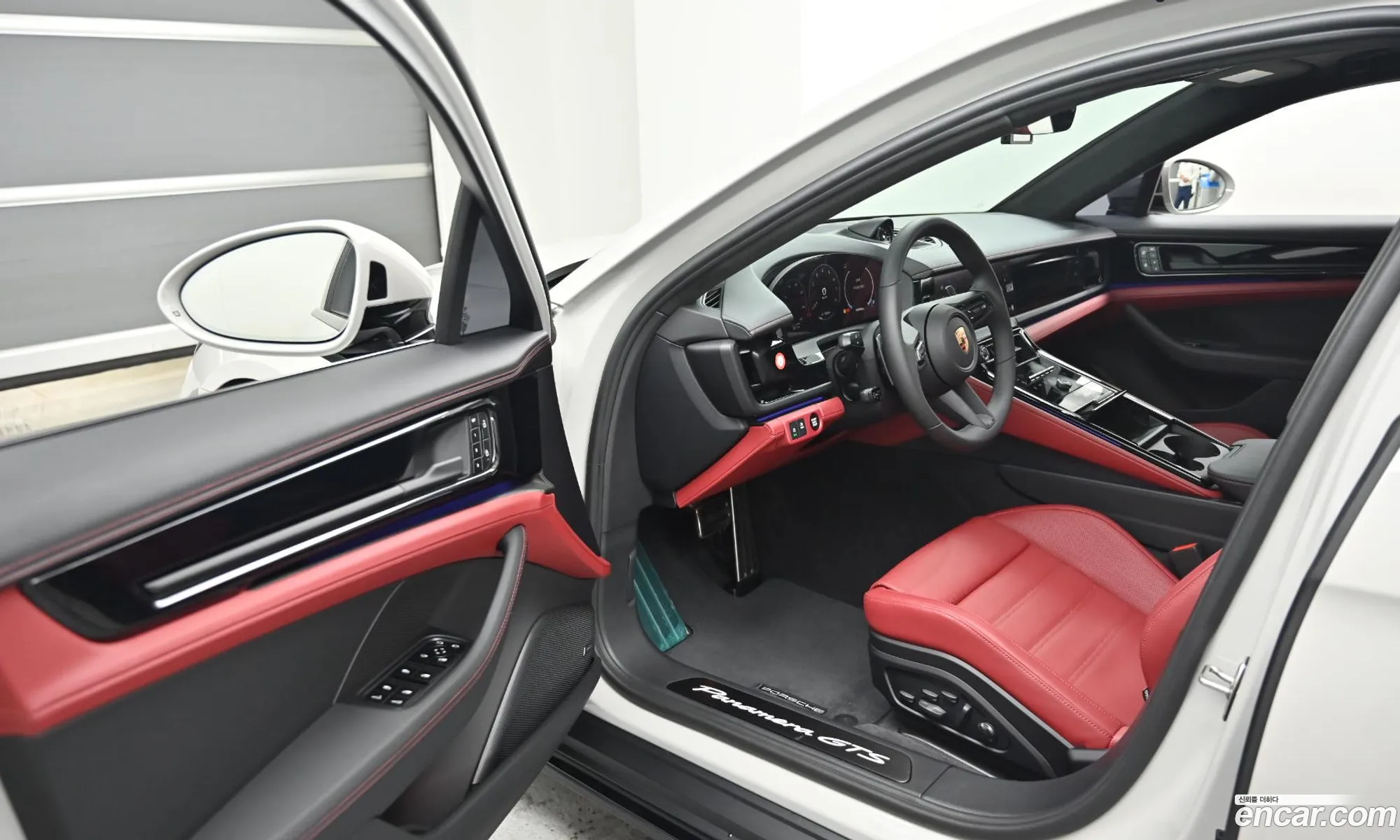 Porsche Panamera 2025 — 18