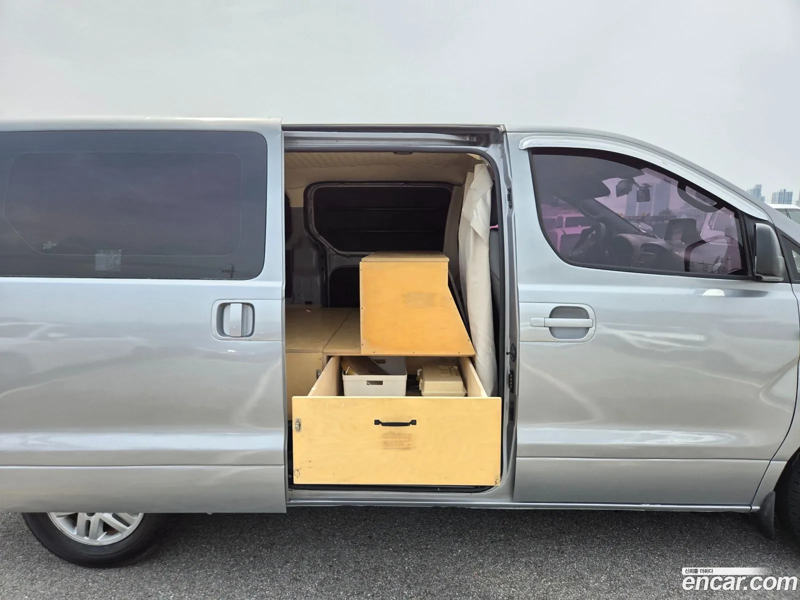 Hyundai Grand Starex 2016 — 16
