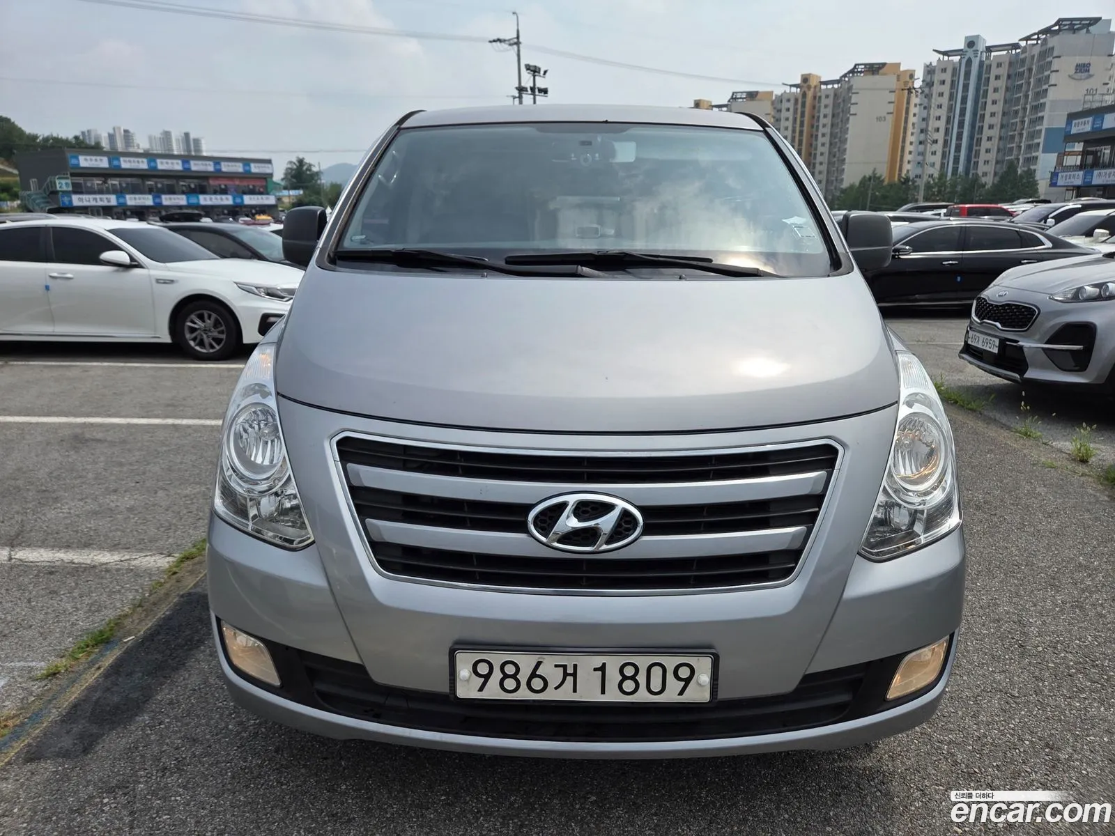 Hyundai Grand Starex 2016 — 12
