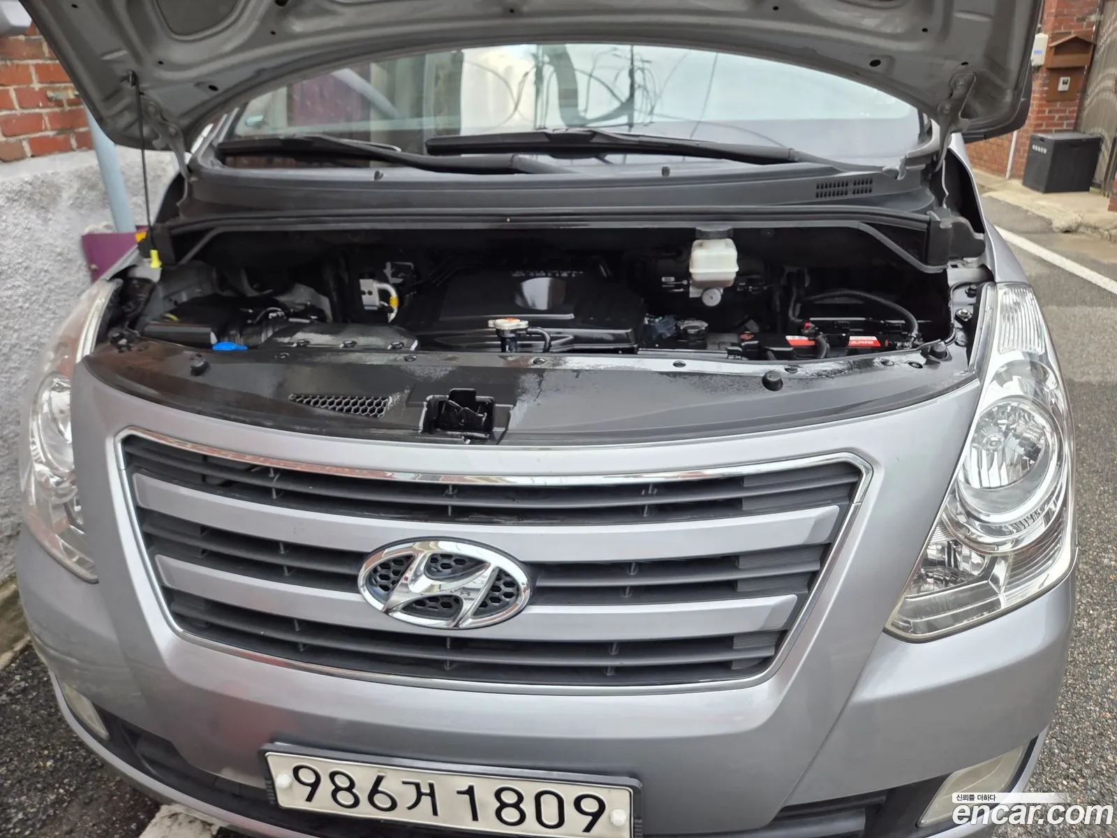 Hyundai Grand Starex 2016 — 19